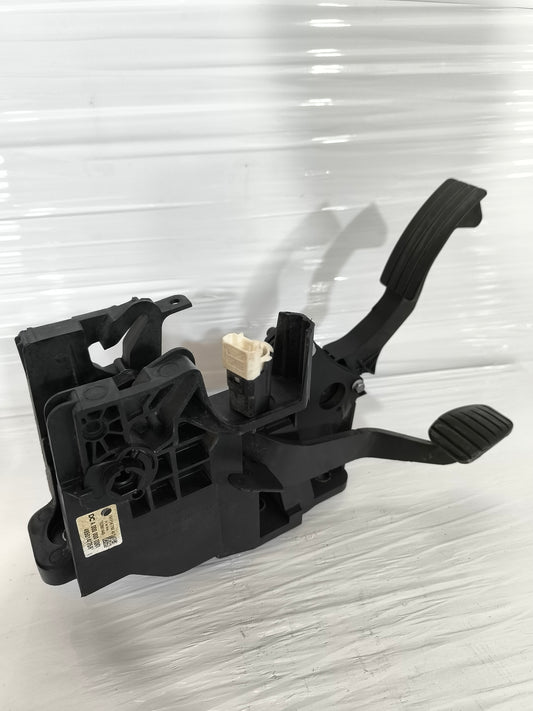 Pedaliera completa Renault Twingo III 2014-2019 1.0 B cod: 465014775R ecoAG9789
