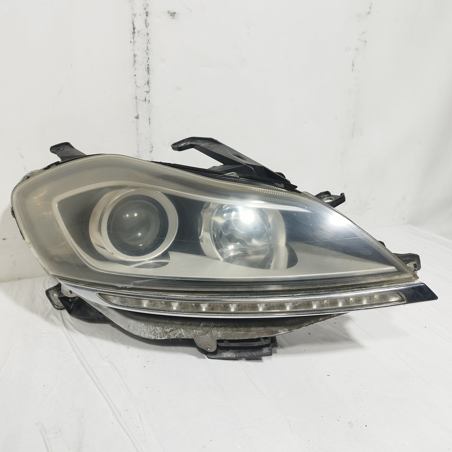 Fanale anteriore dx Lancia Delta III serie (844) 2008-2014 cod: 51824828 ecoAC15010