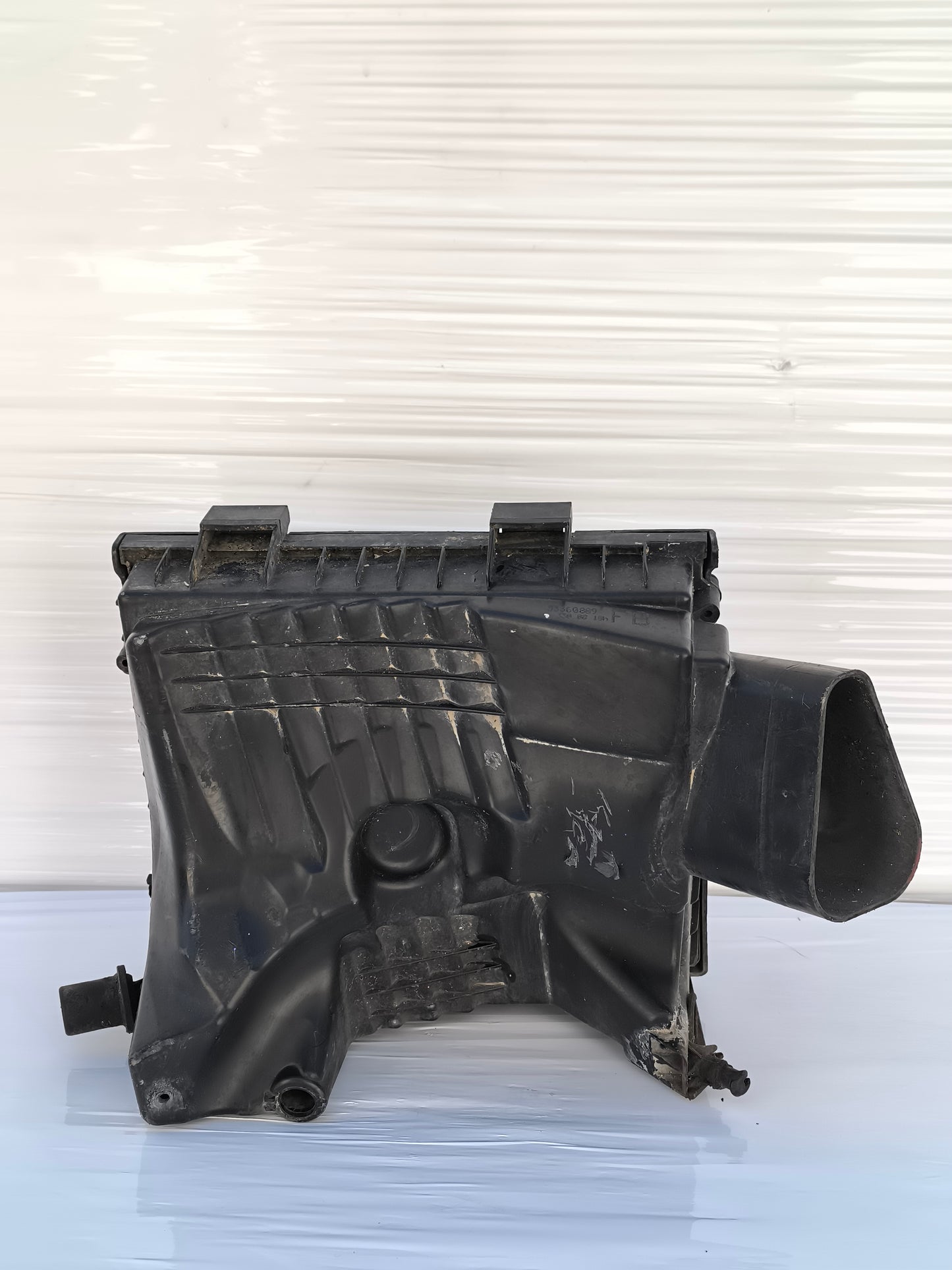 Scatola filtro aria Opel Insignia 2.0 D anno 2011 cod: 55560889 ecoAG7833