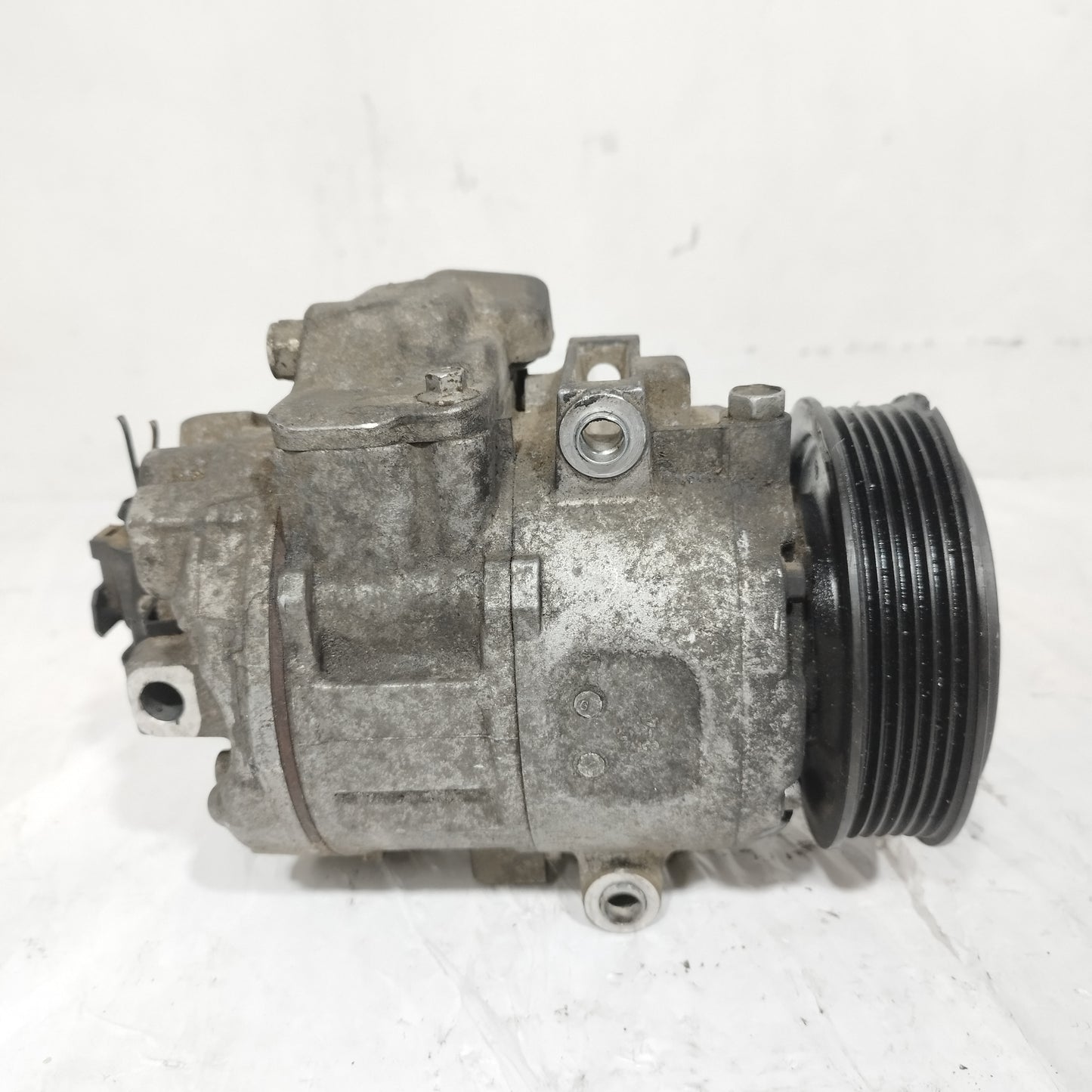 Compressore a / c Volkswagen Polo (9N) 1.4 B 2001-2014 cod: 6Q0820808F ecoAC16258