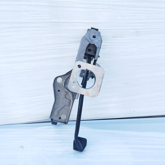 Pedaliera Ford Focus 1.0 TB 2020 cod: jx61-2d094-ad ecoAC15682