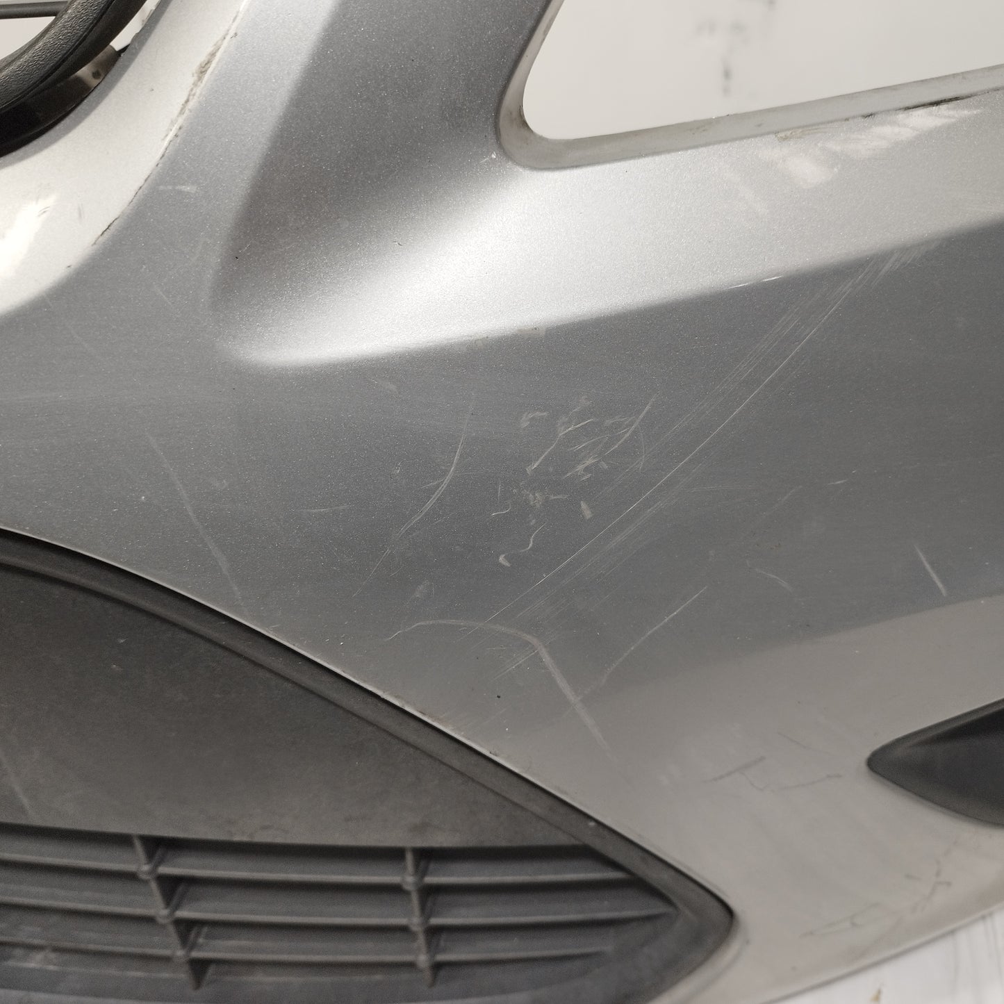 Paraurti anteriore grigio Ford Focus 2011 ecoAC14919