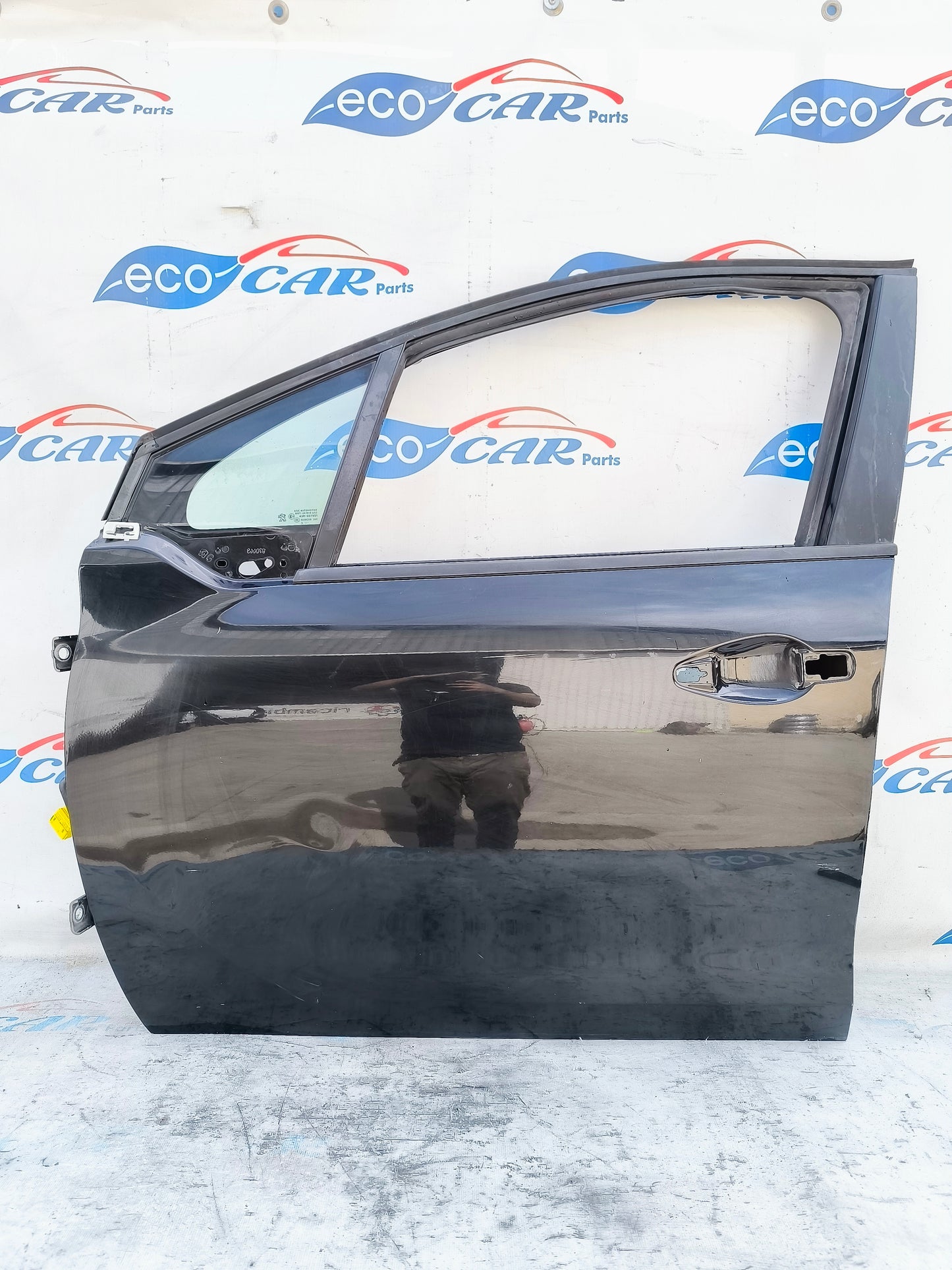 Sportello anteriore sx nero Peugeot 208 2014 ecoAG5719