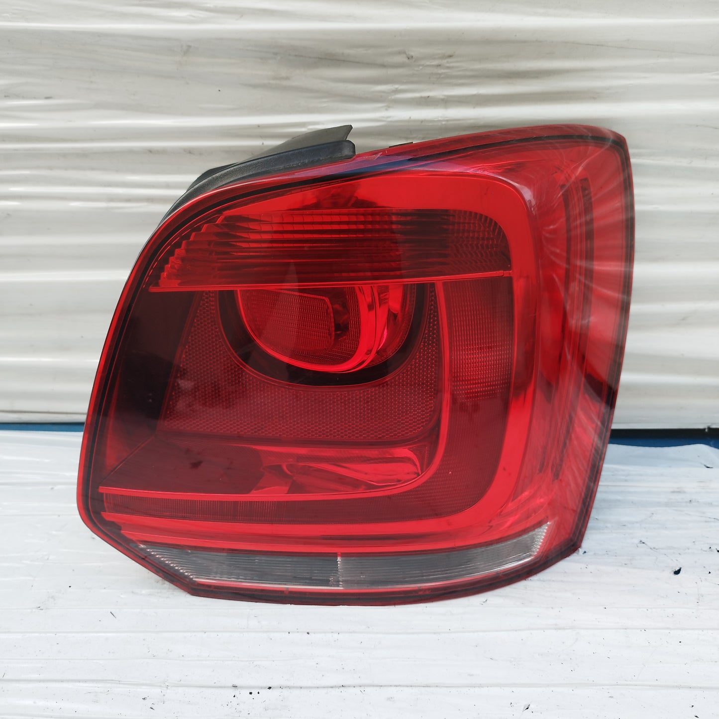 Fanale posteriore dx Volkswagen Polo 6R 2009-2014 cod: 6R0945112B ecoDM230