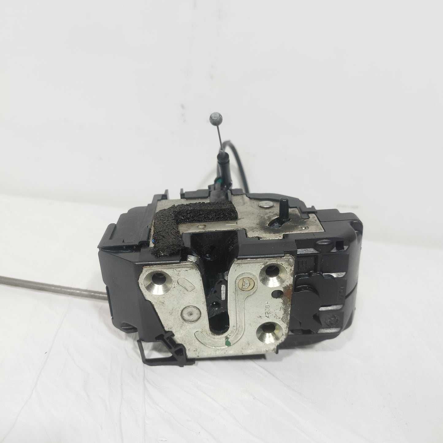 Rear left lock Nissan Qashqai 2008 3 pin ecoAC3086