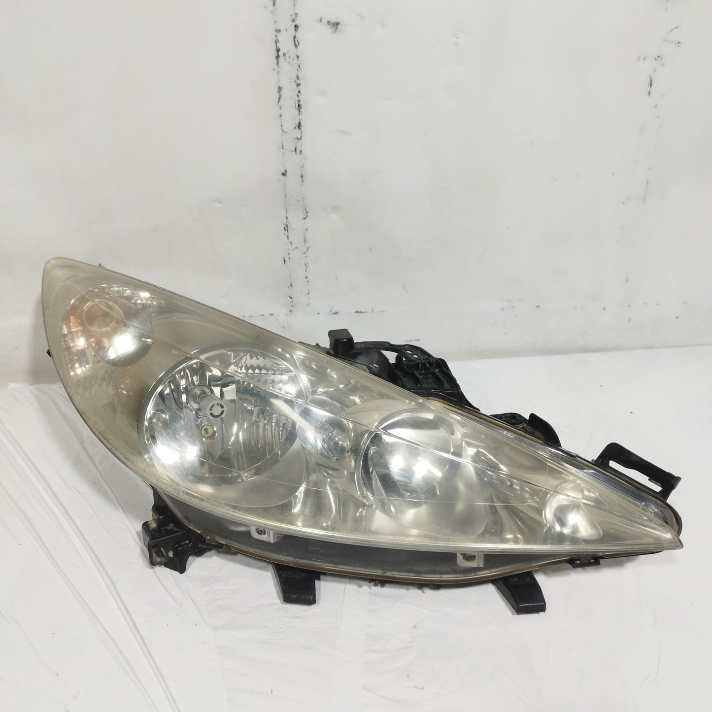 Fanale anteriore dx Peugeot 207 2007 cod: 9649986180 ecoAC15155