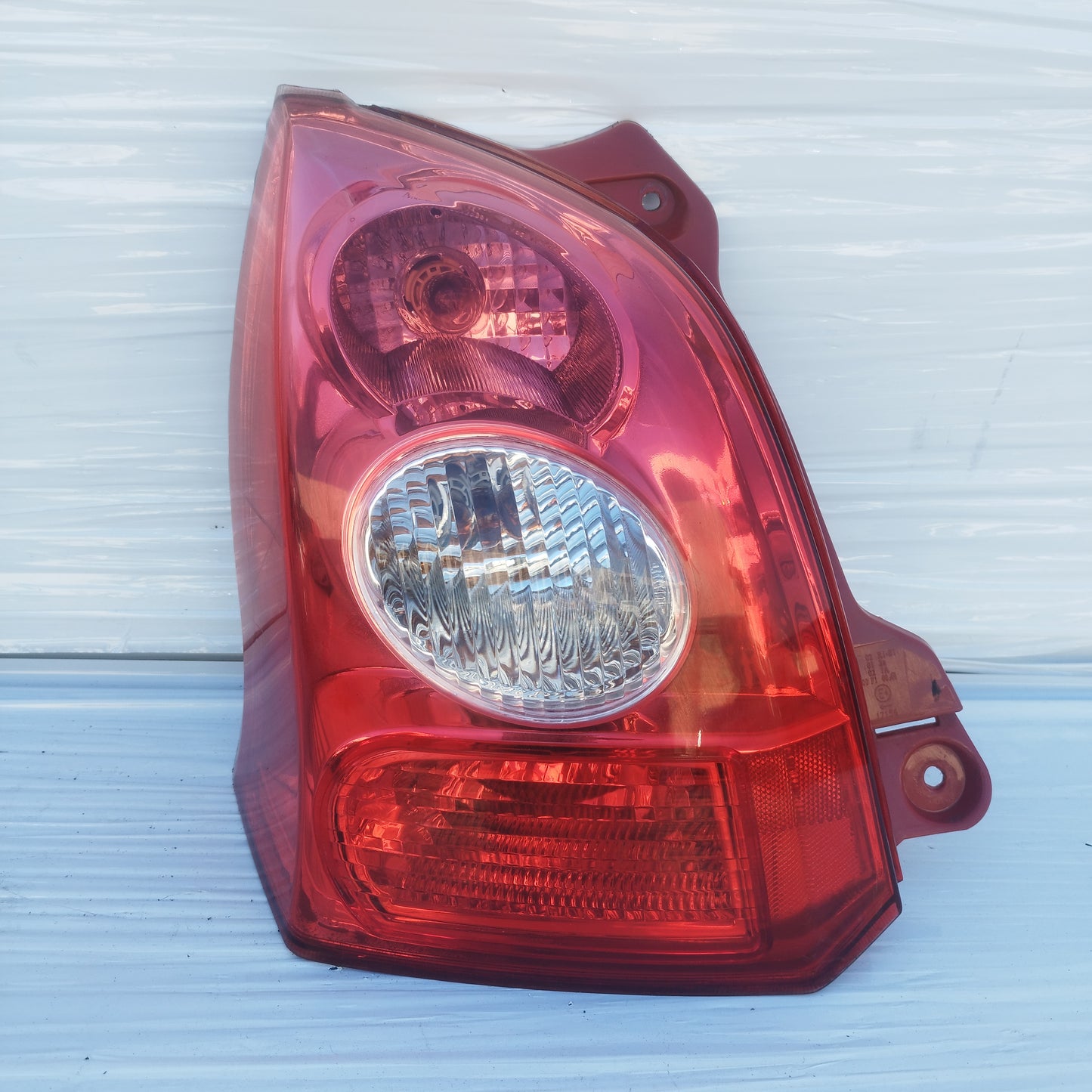 Fanale posteriore sx Nissan Pixo 2010 ecoDM029