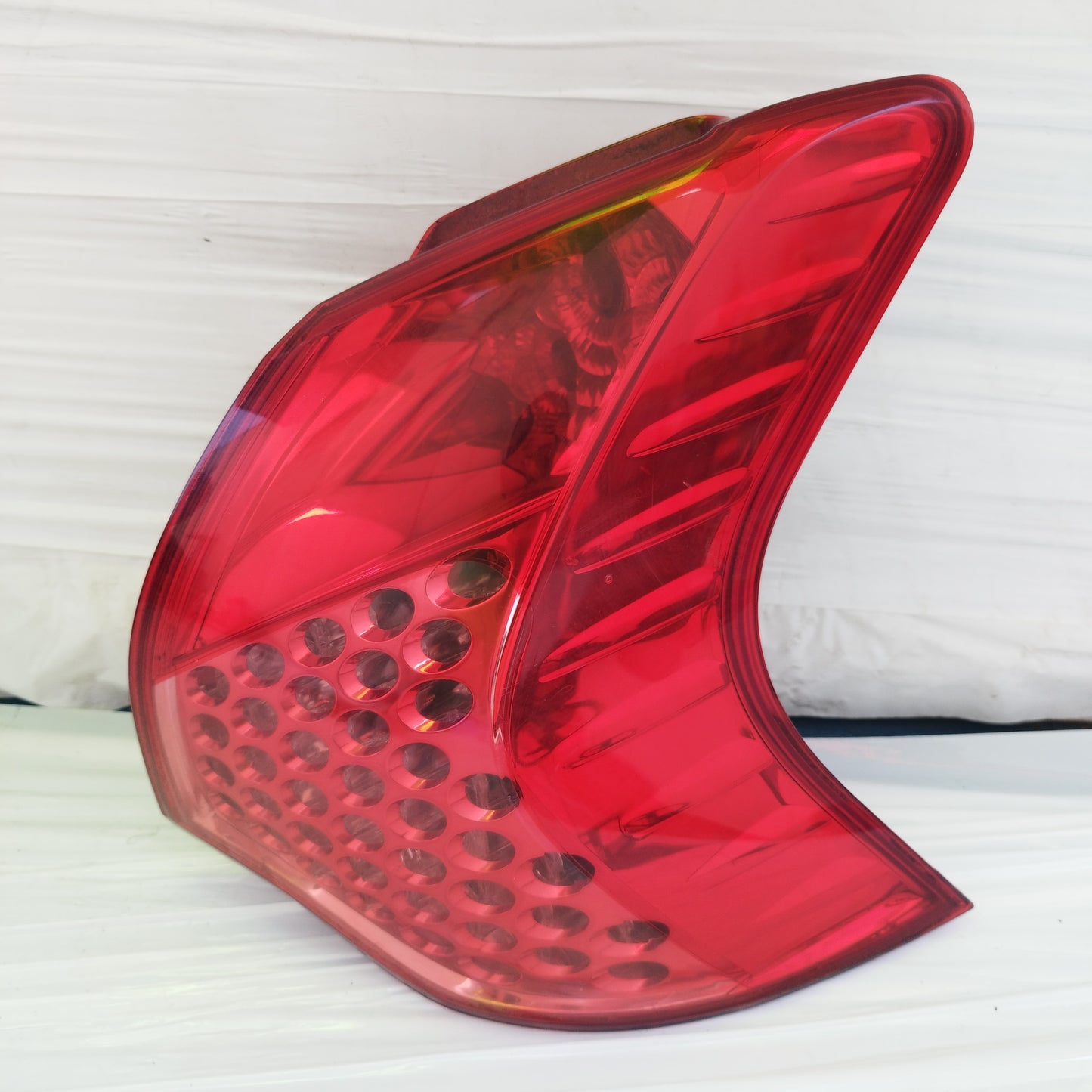 Fanale posteriore dx Peugeot 3008 2010 cod: 9683460780 ecoDM315