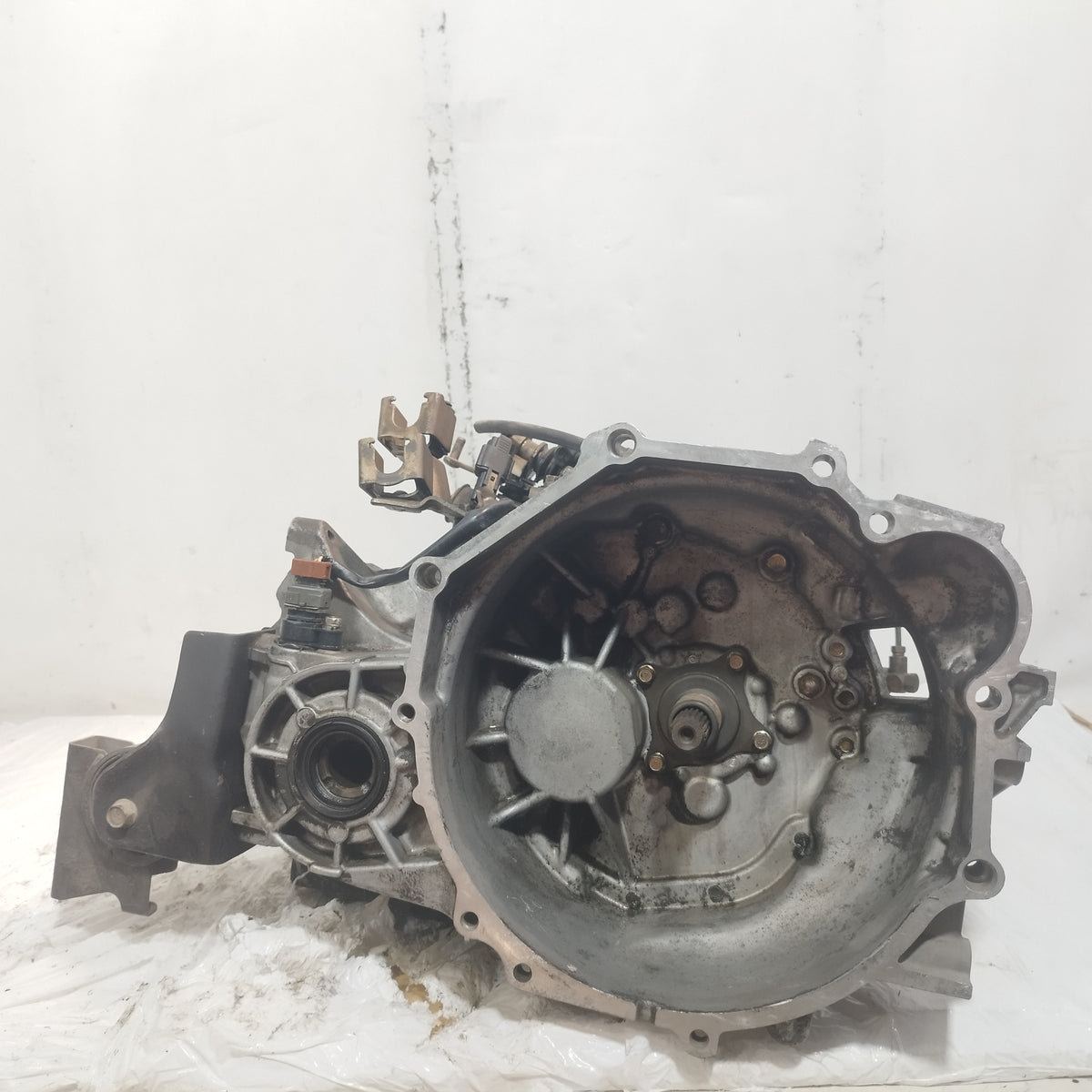 Cambio manuale Mitsubishi Space Star 2.0 B 2000-2002 cod: F5M422V5A ecoAC16380