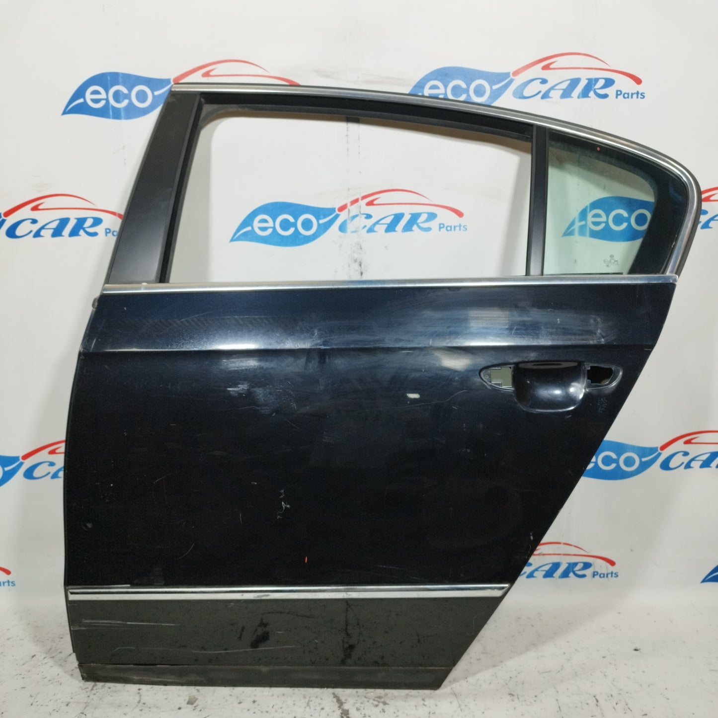 Rear Door Left Volkswagen Passat 2006 Black ecoAC8717