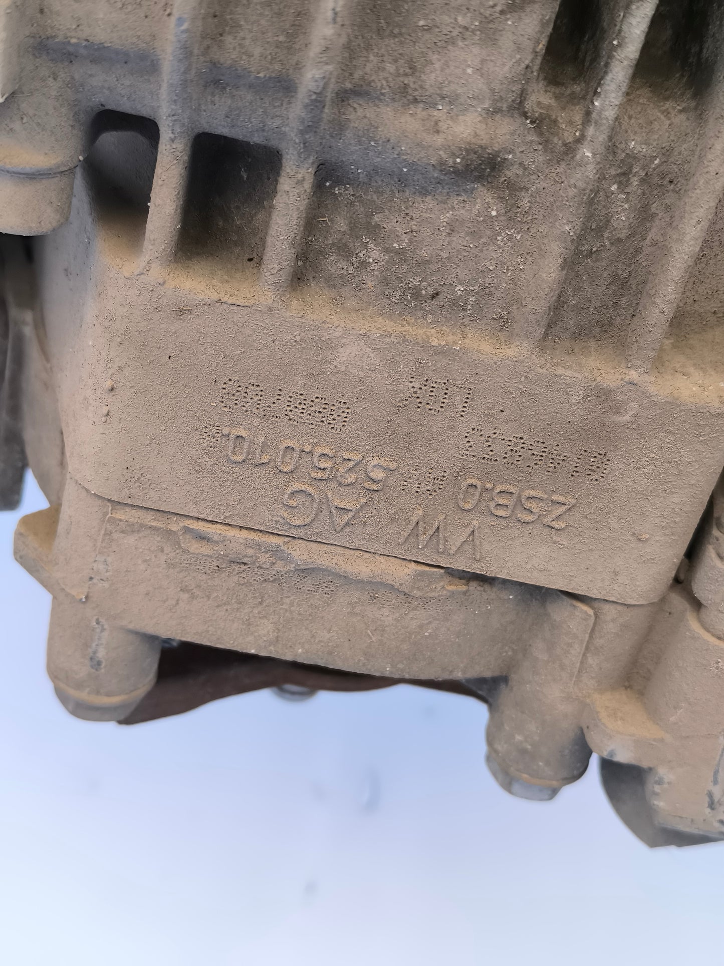 Hinterachse komplett mit Differential für Volkswagen Tiguan 2.0 TDI 4x4, Baujahr 2009, Code 2SB0525010 ecoAG7246