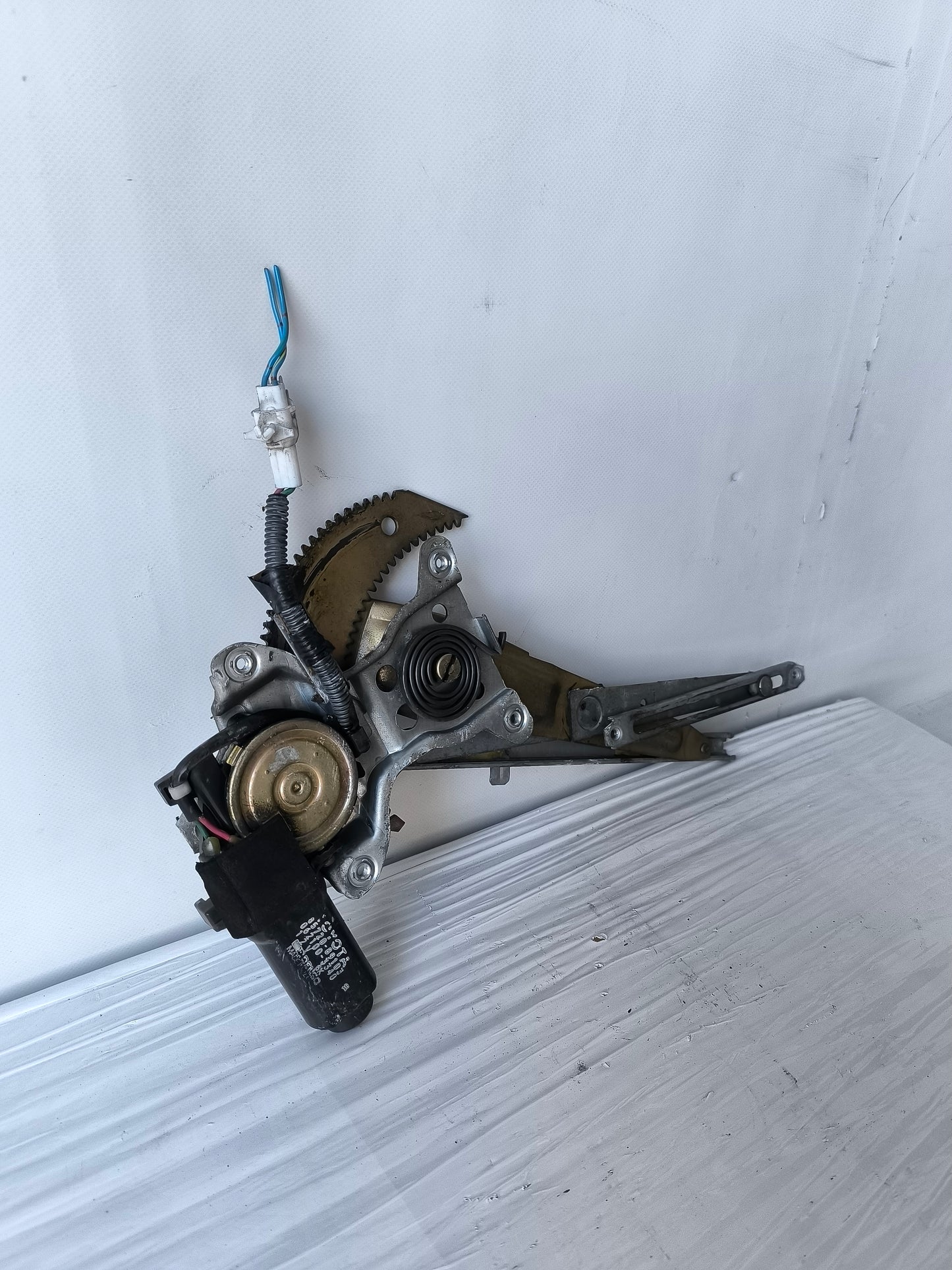 Gepäckträger hinten links Toyota 4Runner 1995 ecoAG7331