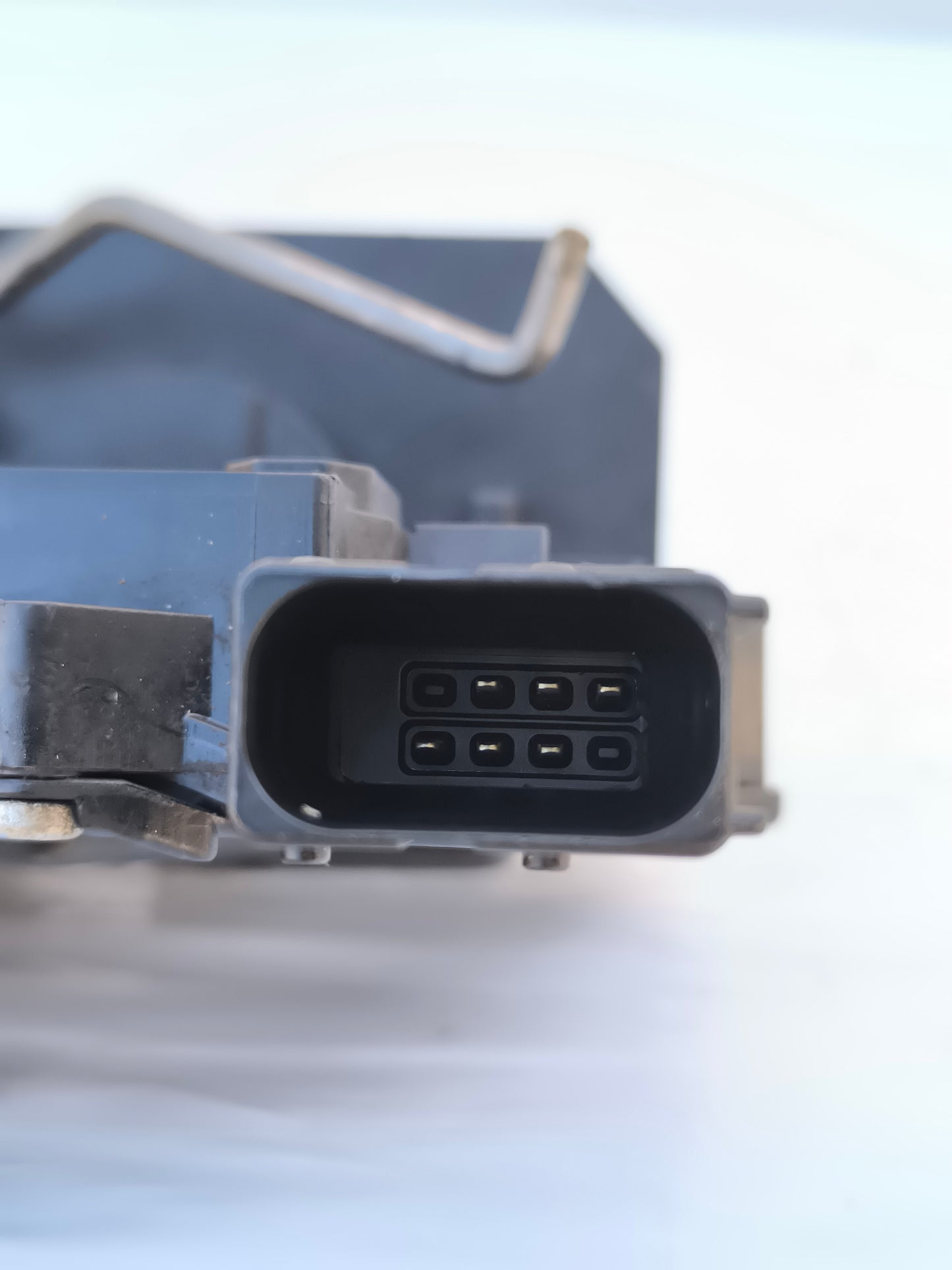 Serratura posteriore destra Opel Corsa D 6 PIN cod: 13258267 ecoAG6998