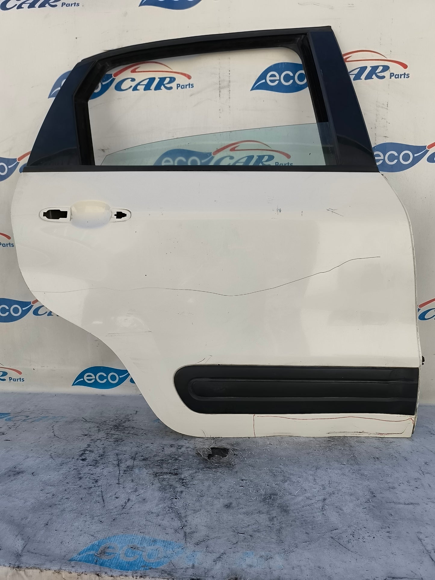 Rear right door white Fiat 500L ecoAG5915