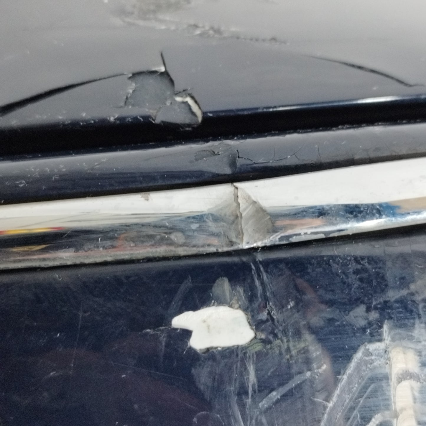 Midnight Blue Front Bumper Mercedes C-Class W203 2005 ecoAC11585