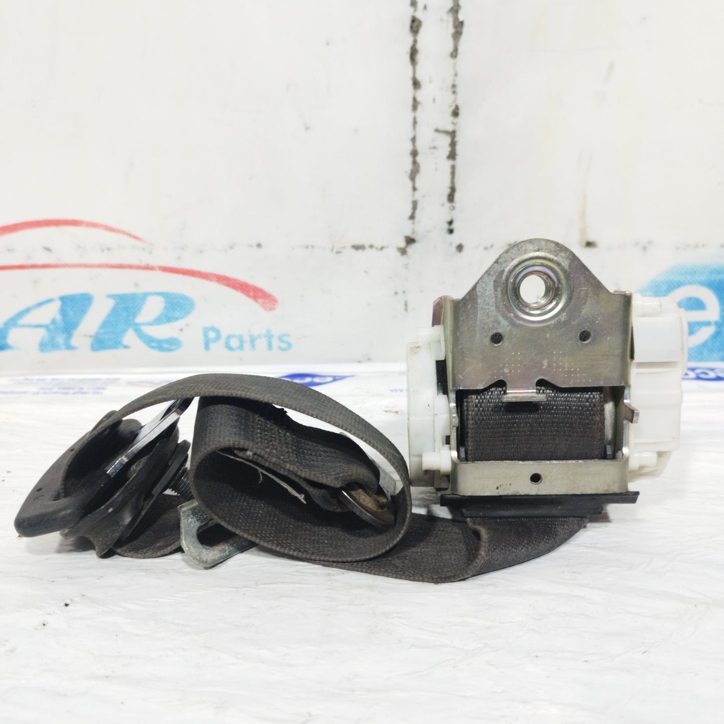 Front left seat belt Opel Meriva 2011 Code: 340407270 ecoAC11137