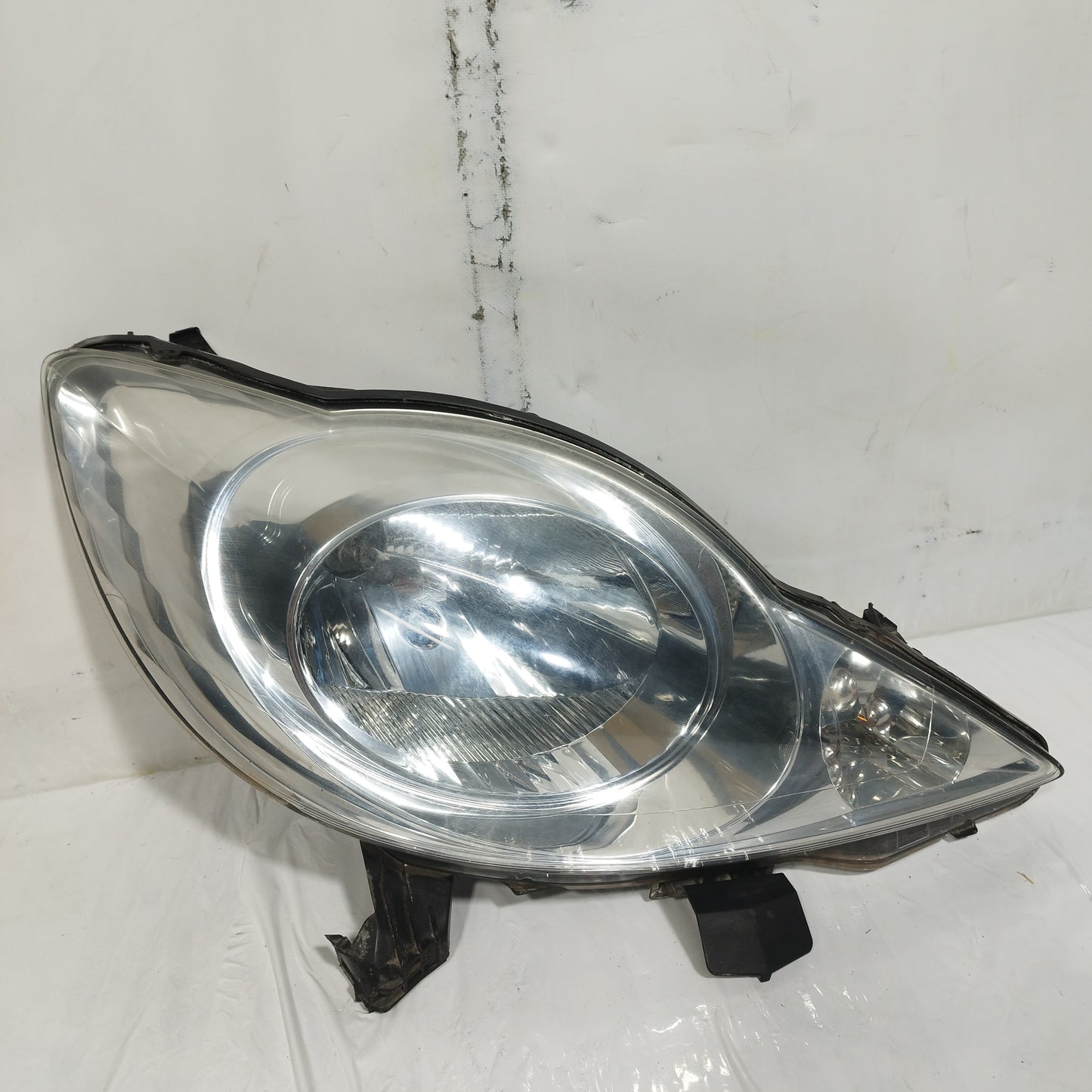 Fanale anteriore dx Peugeot 107 2007 Cod: 89033104 ecoAC15009