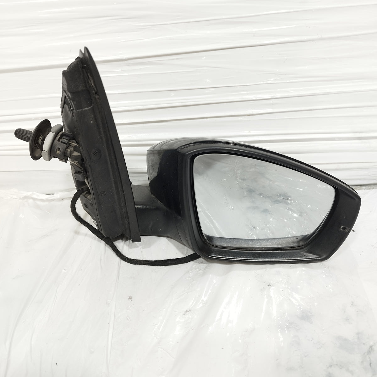 Specchietto manuale anteriore dx nero Volkswagen Polo (6R / 6C) 2009-2017 ecoAC17342