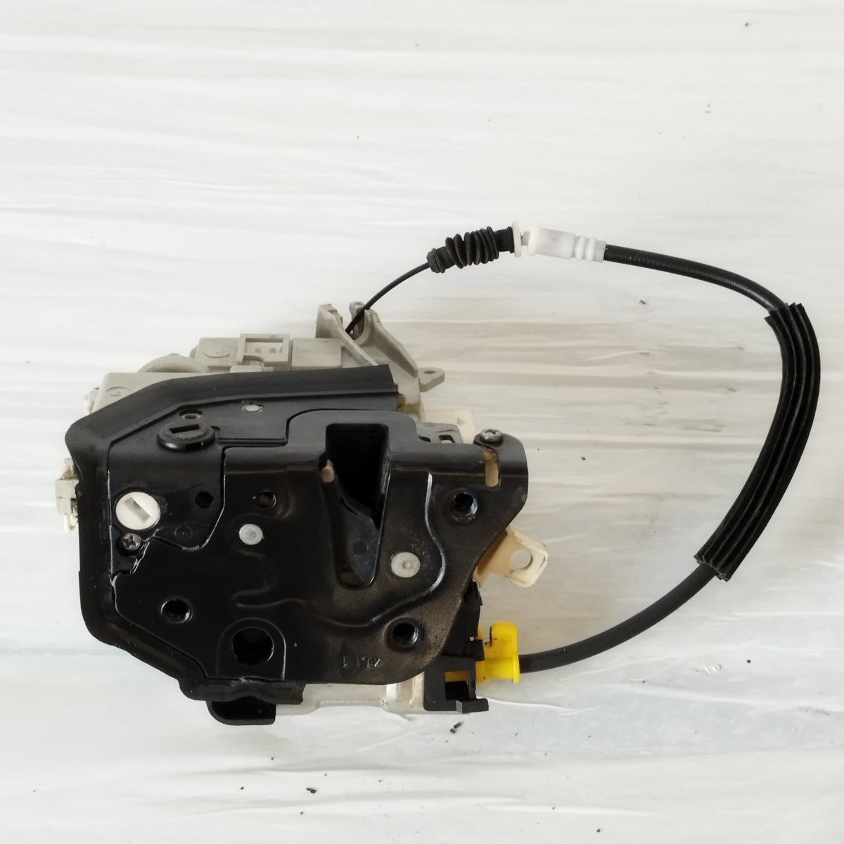 Serratura posteriore sx Audi A4 (B8) 2007-2015 cod: 8k0839015C ecoAC17601