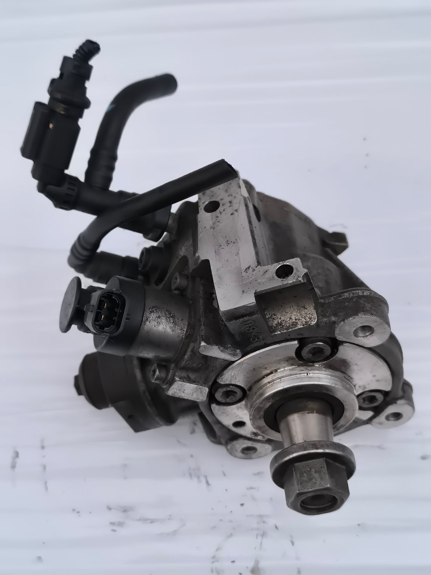 Bosch Common-Rail-Pumpe für Citroën C3 1.4 HDI, Baujahr 2009, 50 kW, Teilenummer 0445010516, ecoAG6058