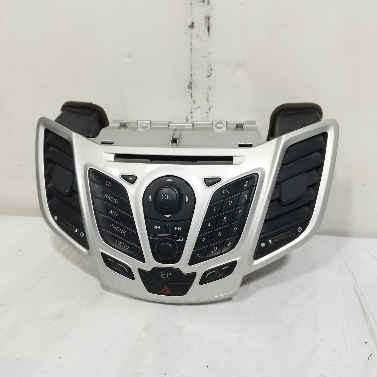 Autoradio Ford Fiesta 2010 Cod: 8A6T-18C815-BR ecoAC15307