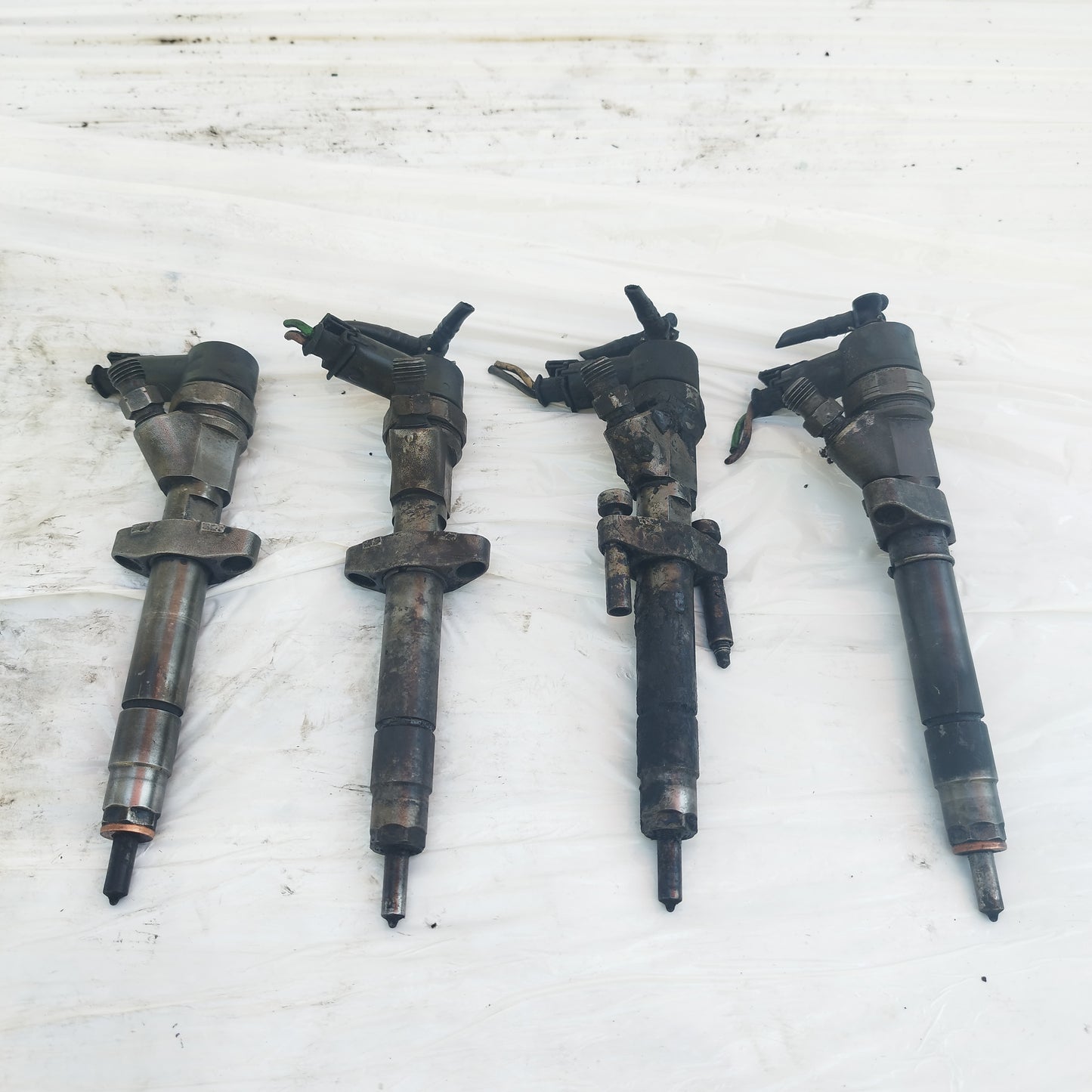 Iniettori Renault Master II 2.5 D 2002-2010 cod: 0445110141 ecoAC16014
