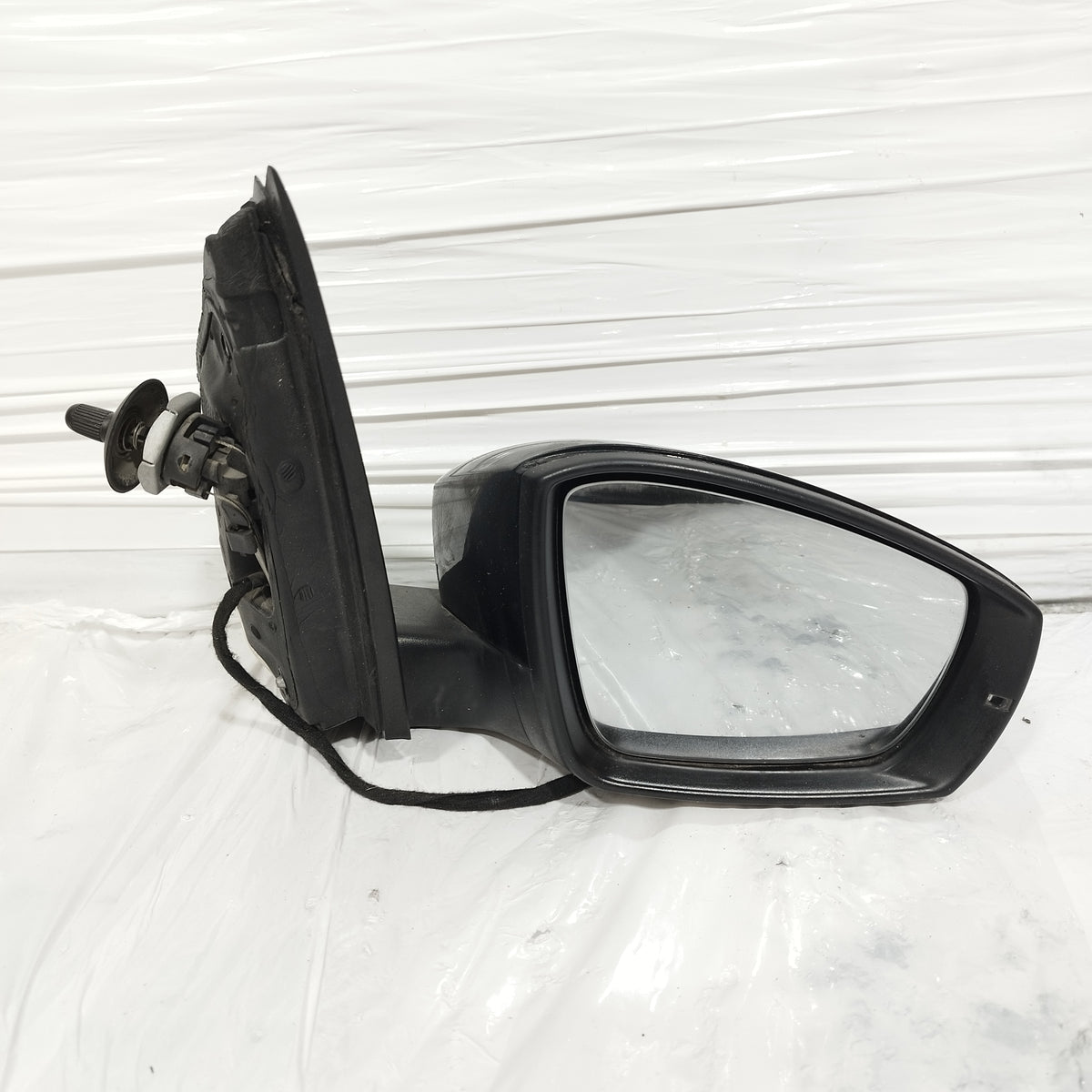 Specchietto manuale anteriore dx nero Volkswagen Polo (6R / 6C) 2009-2017 ecoAC17342