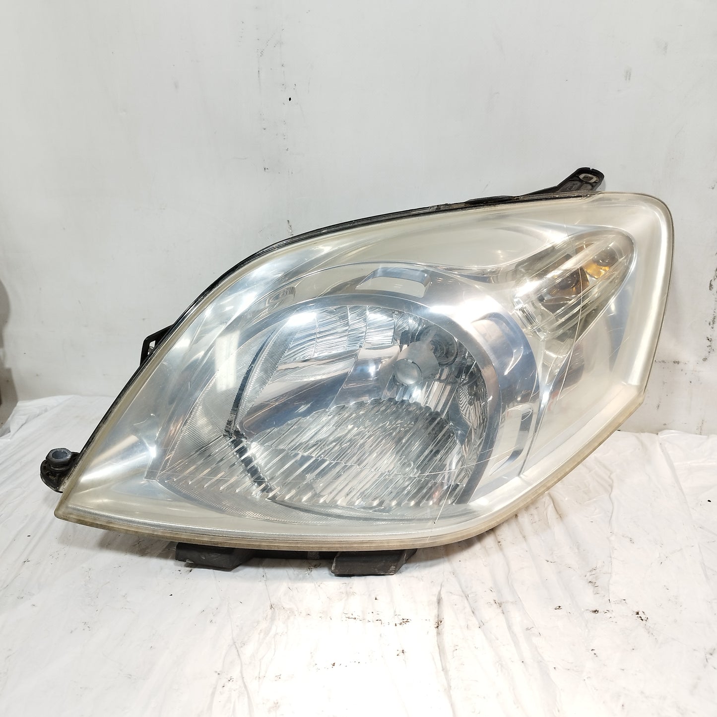 Fanale anteriore sx Fiat Fiorino (225) 2008-2020 cod: 45570383 ecoAC16249