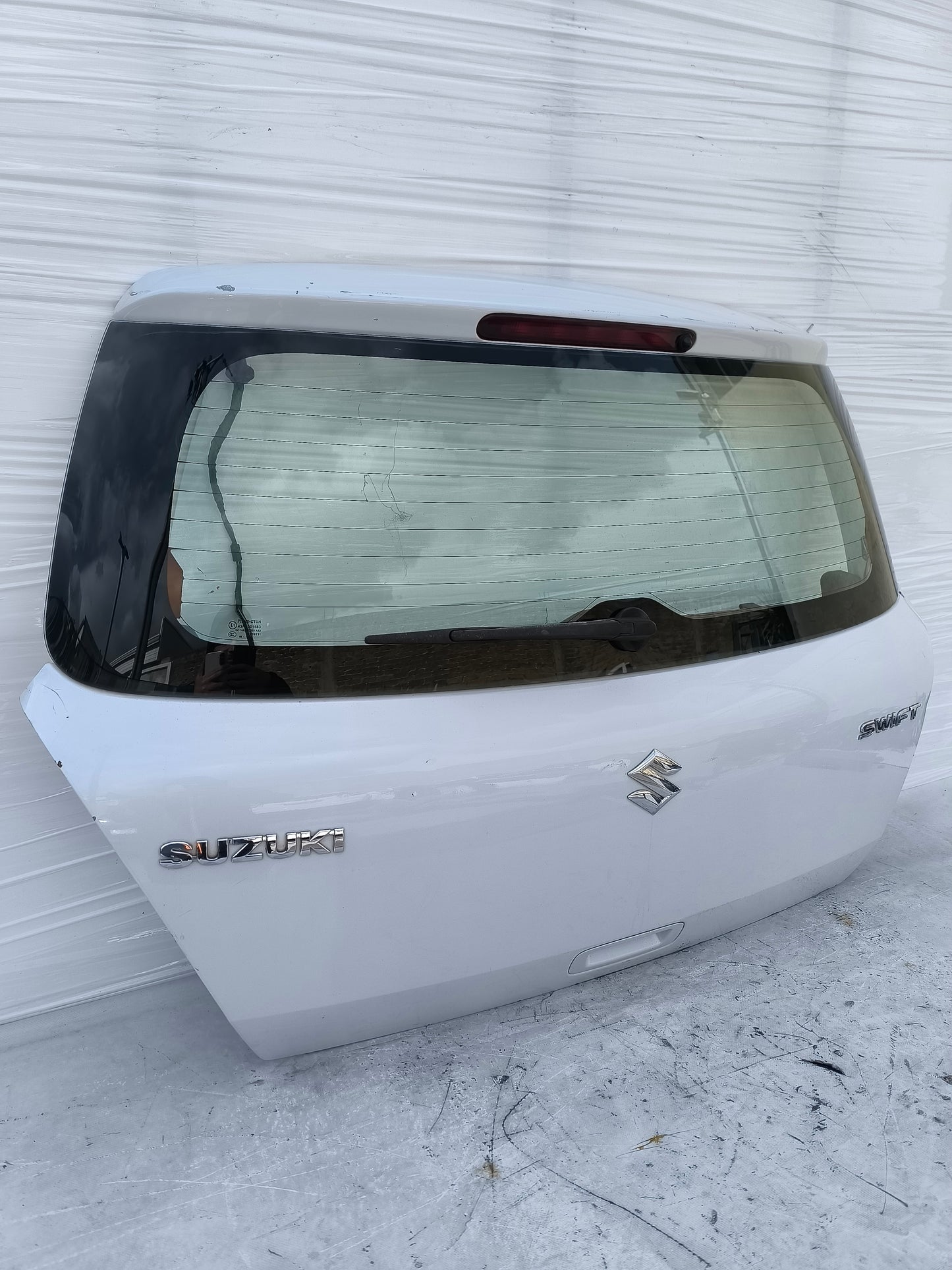 Portellone bianco Suzuki Swift anno 2005-2010 ecoAG7998