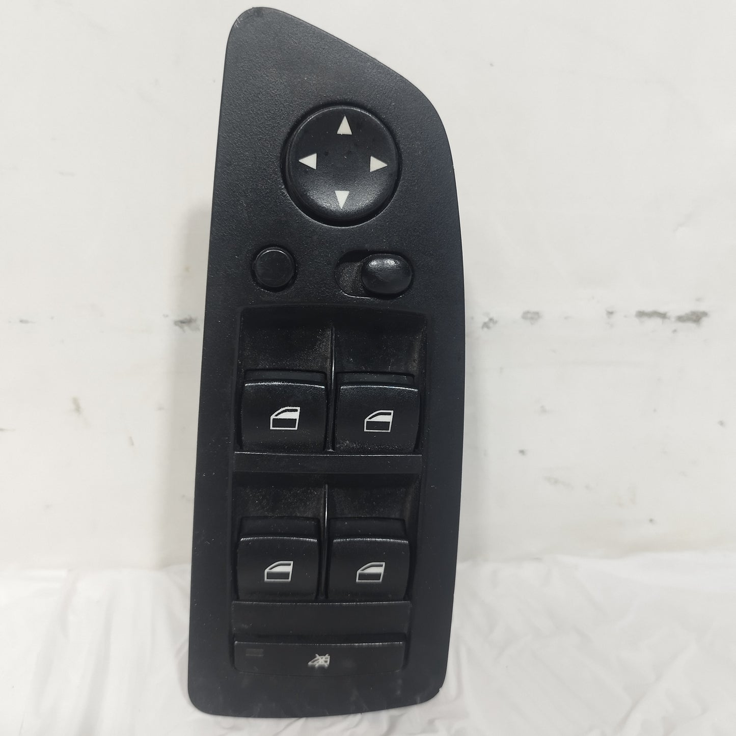 Pulsantiera alzacristalli anteriore sx Bmw serie 1 E87 2004-2007 cod: 9132076-01 ecoAC16239