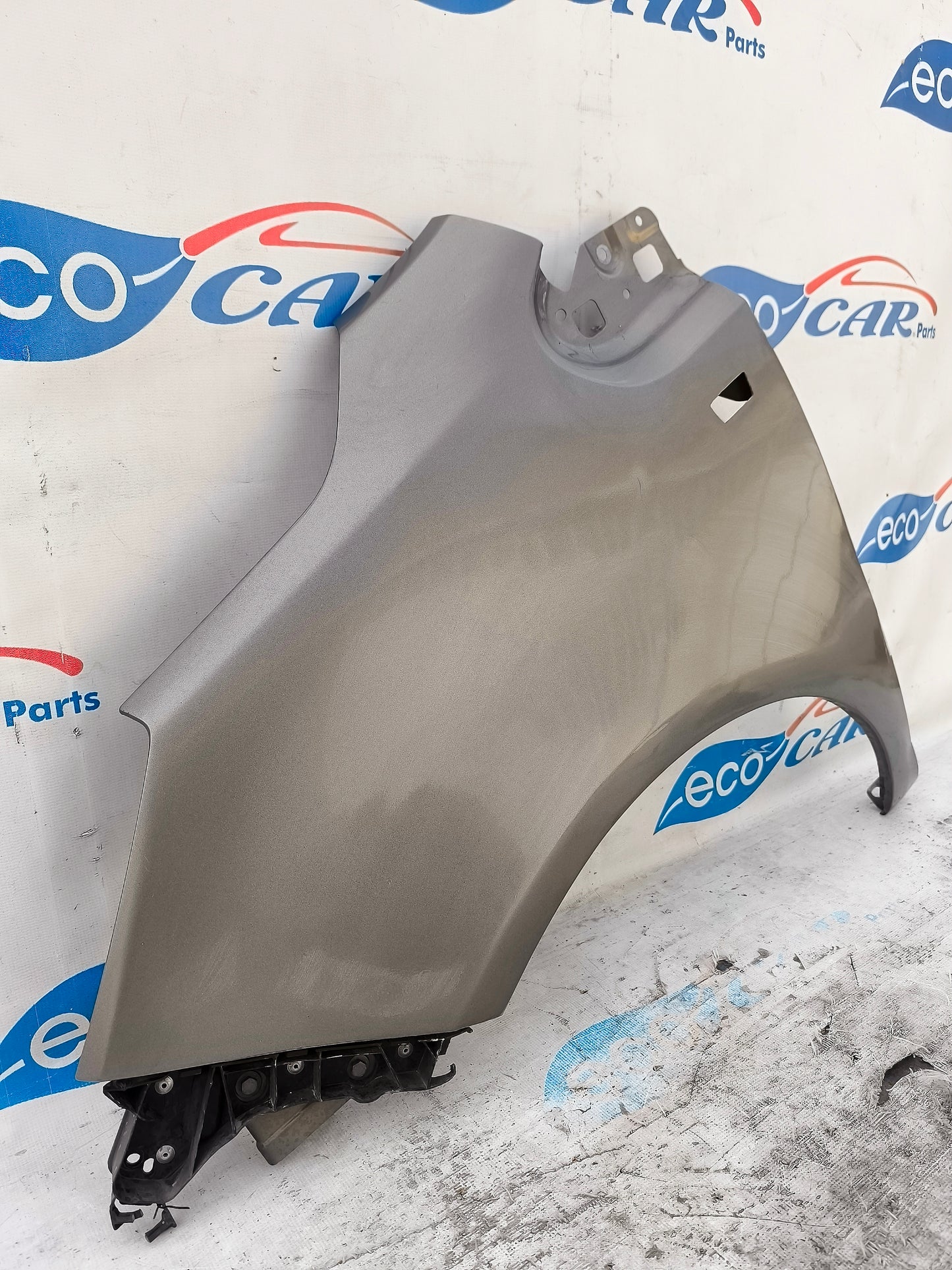 Parafango anteriore sx grigio Opel Meriva B ecoAG5801