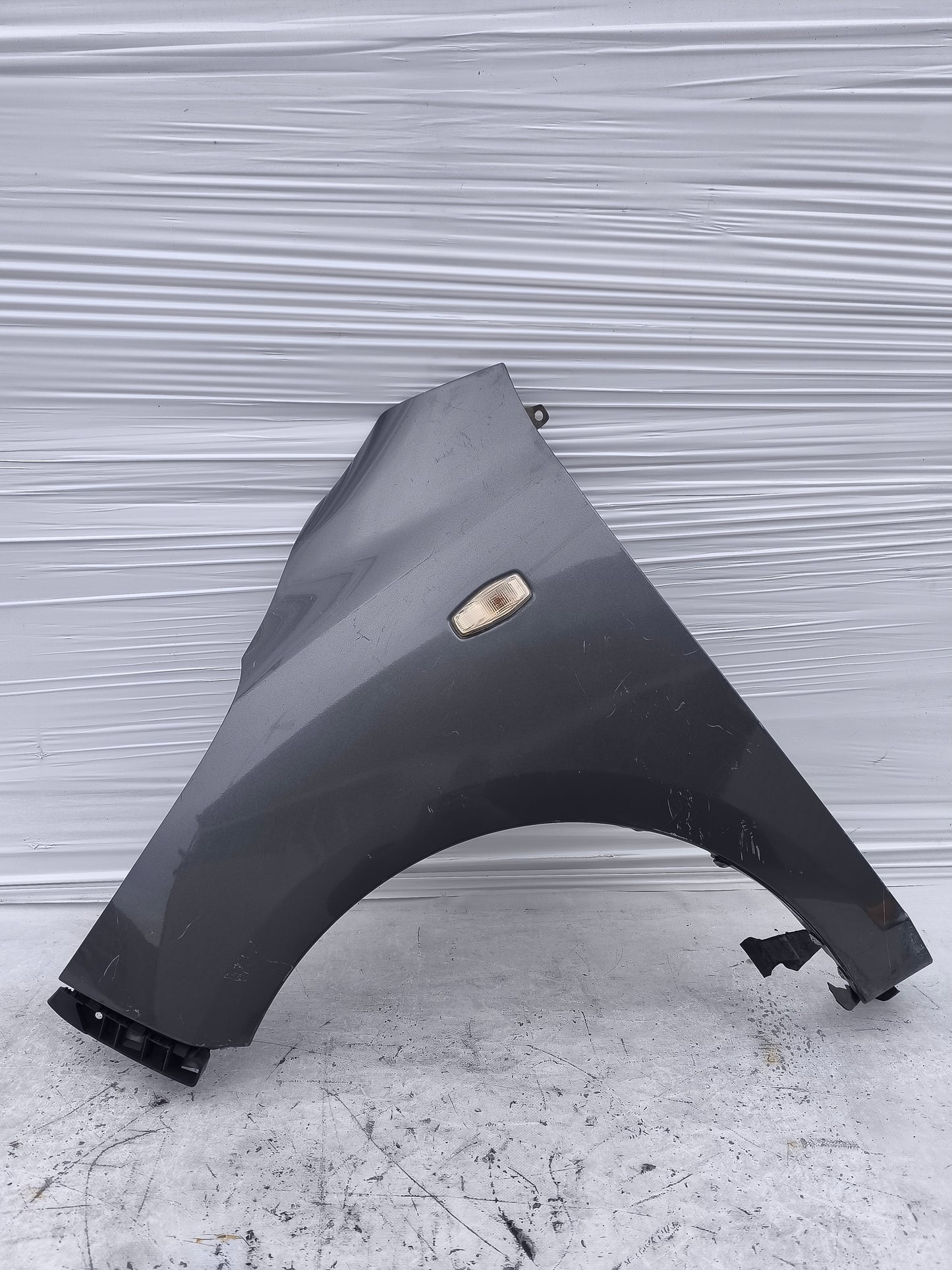 Parafango sx Hyundai I10 anno 2007-2011 grigio scuro ecoAG8229