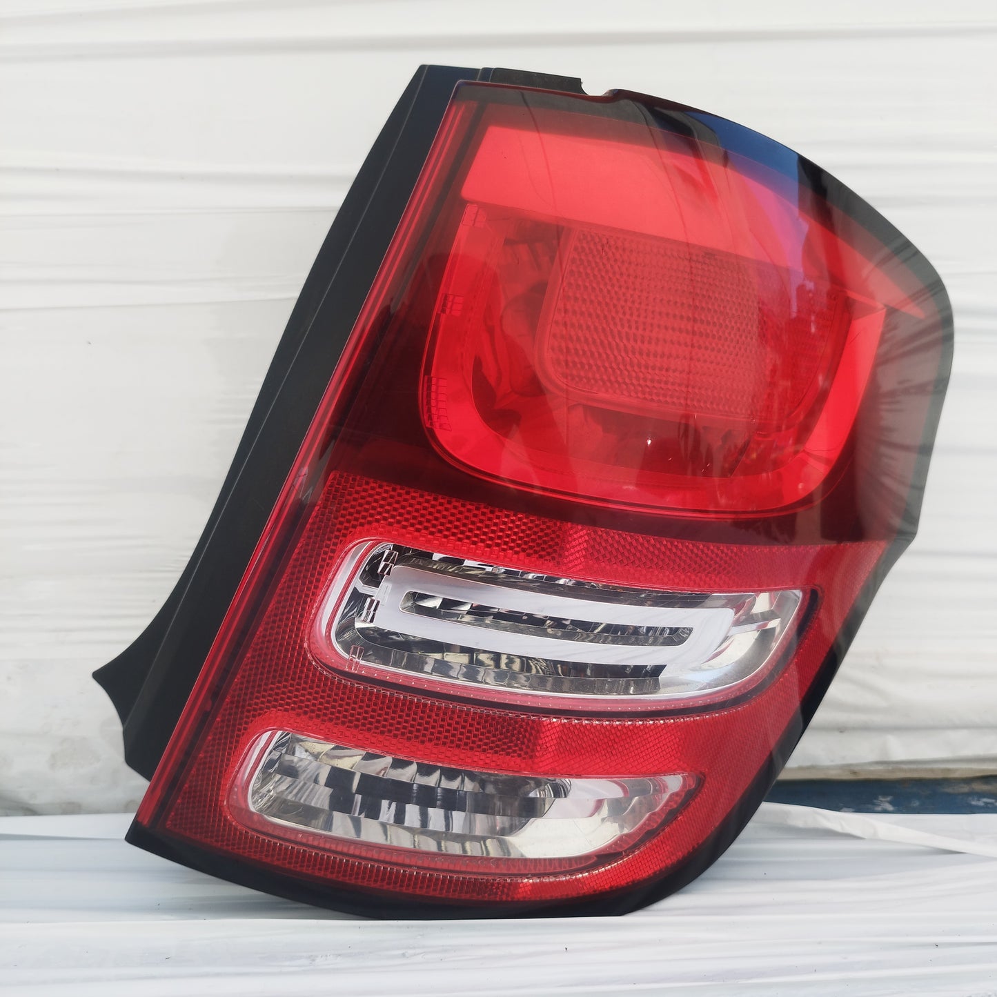 Fanale posteriore dx Citroen C3 II (SC) 2009-2013 cod: 9673805280 ecoDM280