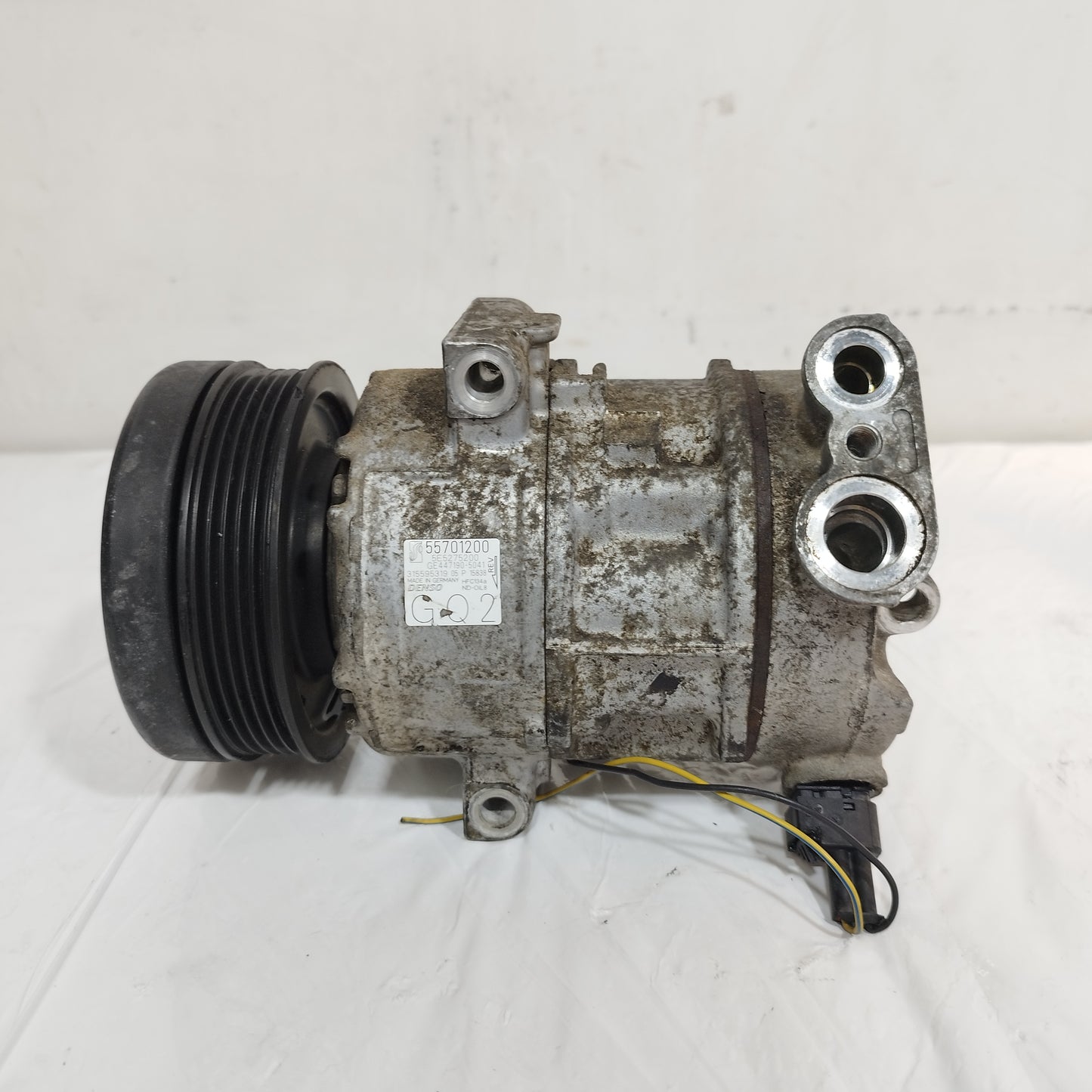 Compressore a / c Opel Corsa D 1.2 B 2006-2012 DENSO cod: 55701200 ecoAC16188