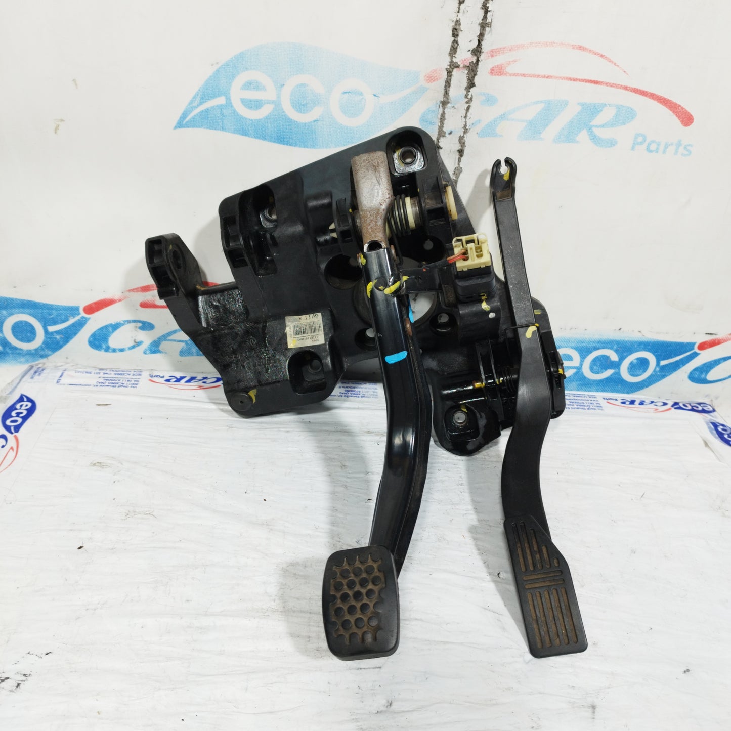 Brems- und Gaspedalset Chevrolet Spark 1.0 B 2011 ecoAC10617