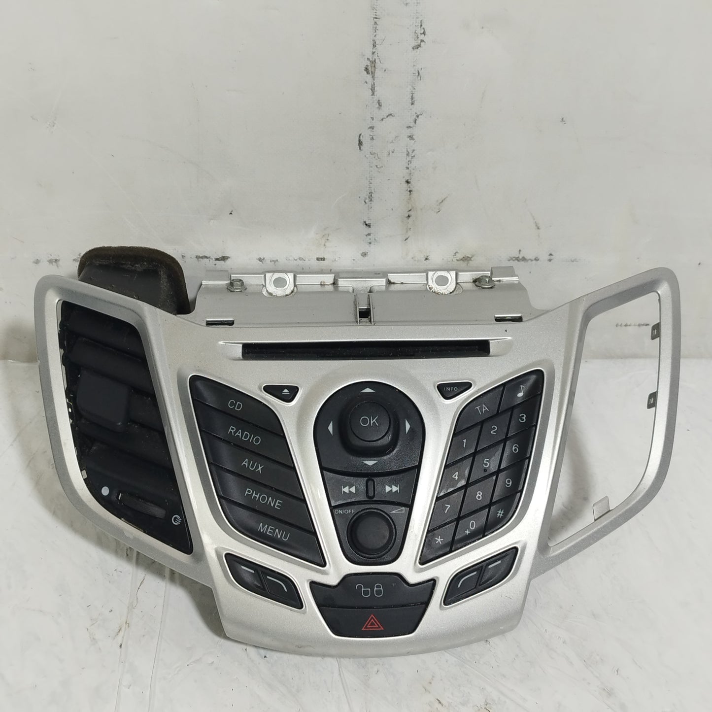 Autoradio Ford Fiesta 2010 cod: 8A6T-18C815-BN ecoAC15917