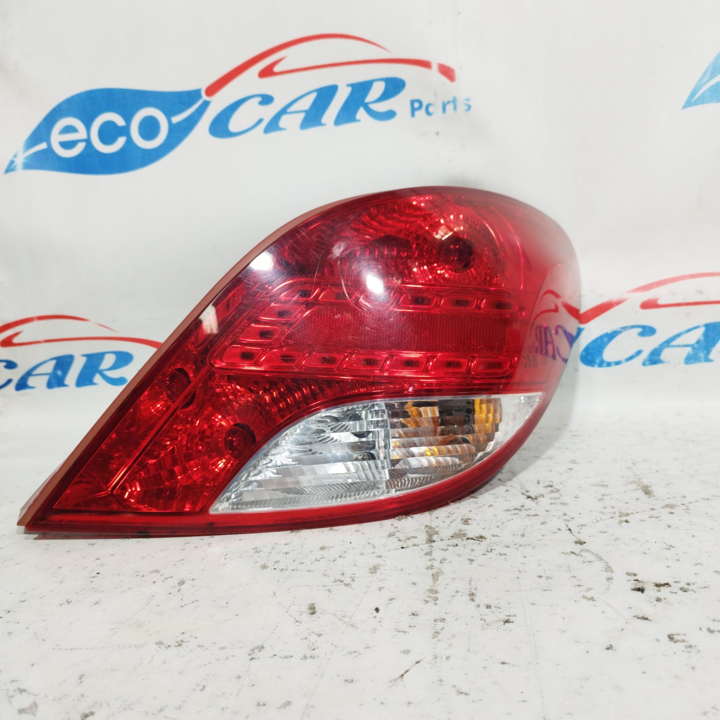 Fanale posteriore dx Peugeot 207 2008 ecoAC9068