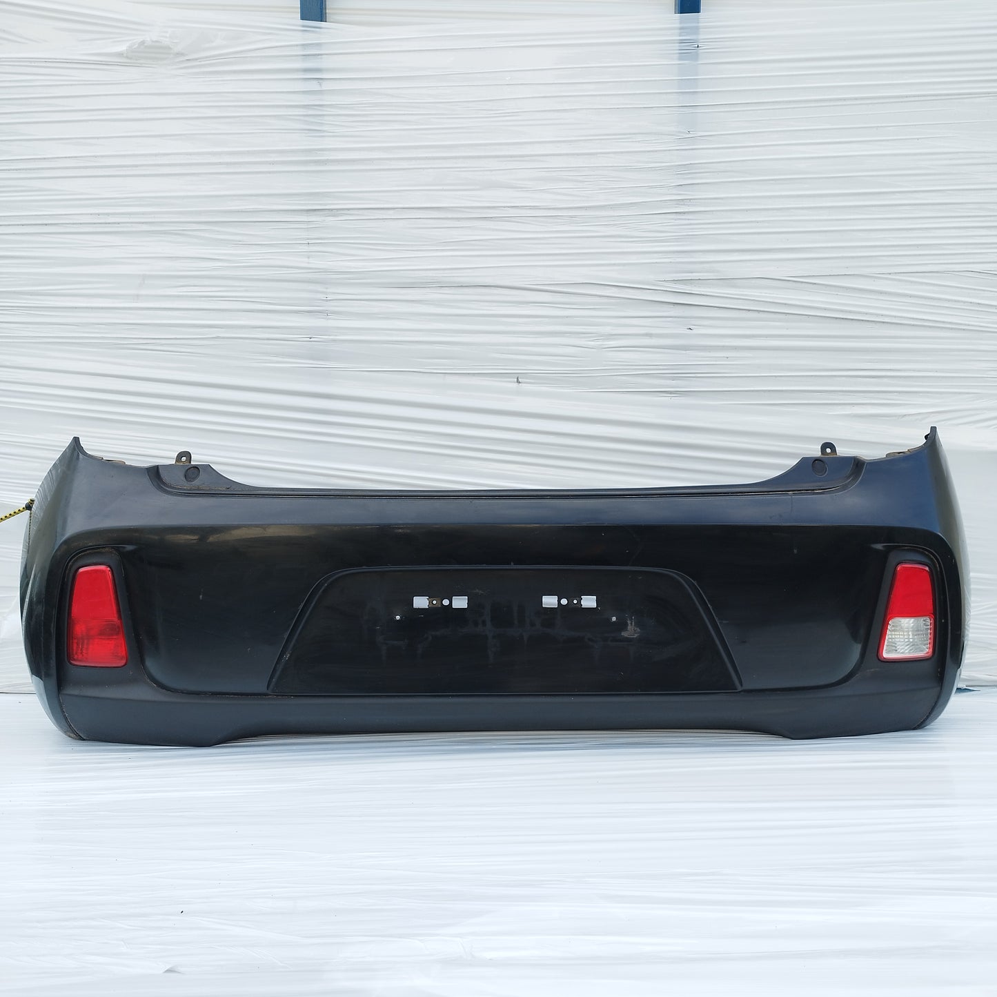 Paraurti posteriore nero Kia Picanto 2015 cod: 86611-1Y700 ecoDM137