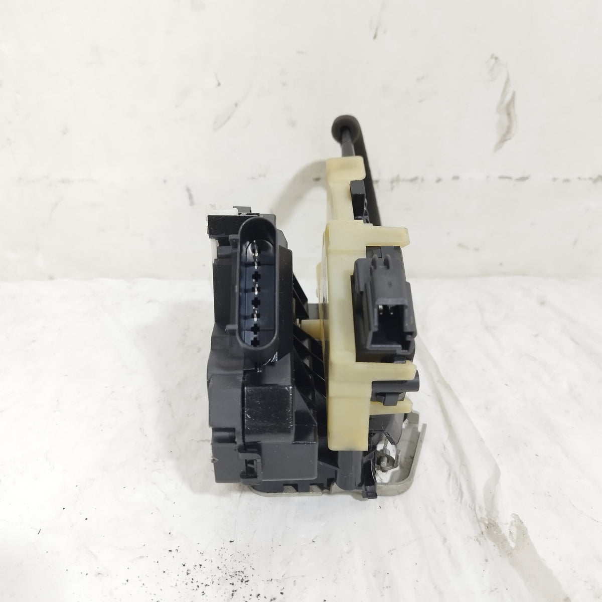 Serratura portellone Ford EcoSport I 2013-2023 4 pin cod: 40114142 ecoAC16785
