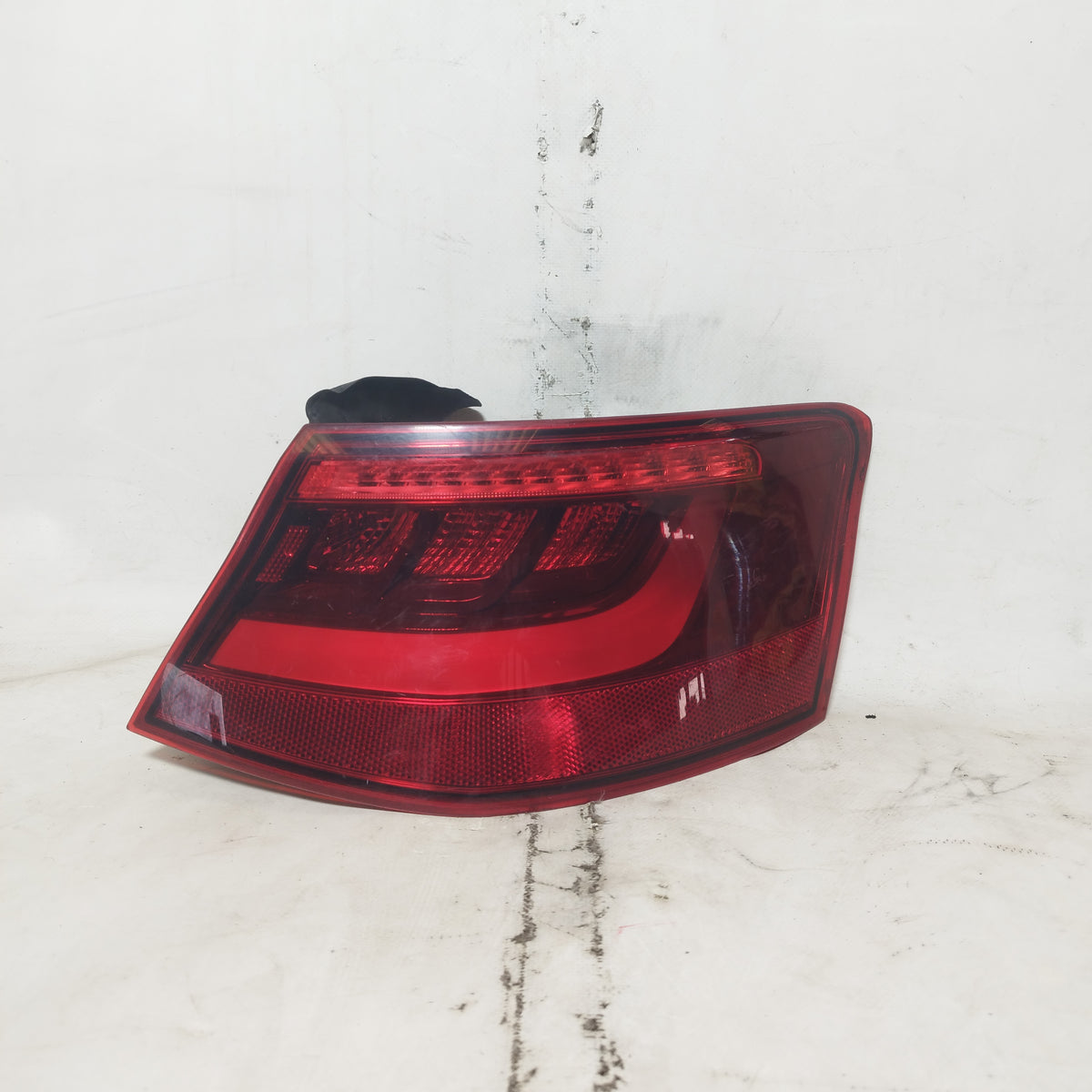 Fanale posteriore esterno dx a Led Audi A3 2012-2016 8v 3 porte cod: 81060202 ecoDM461
