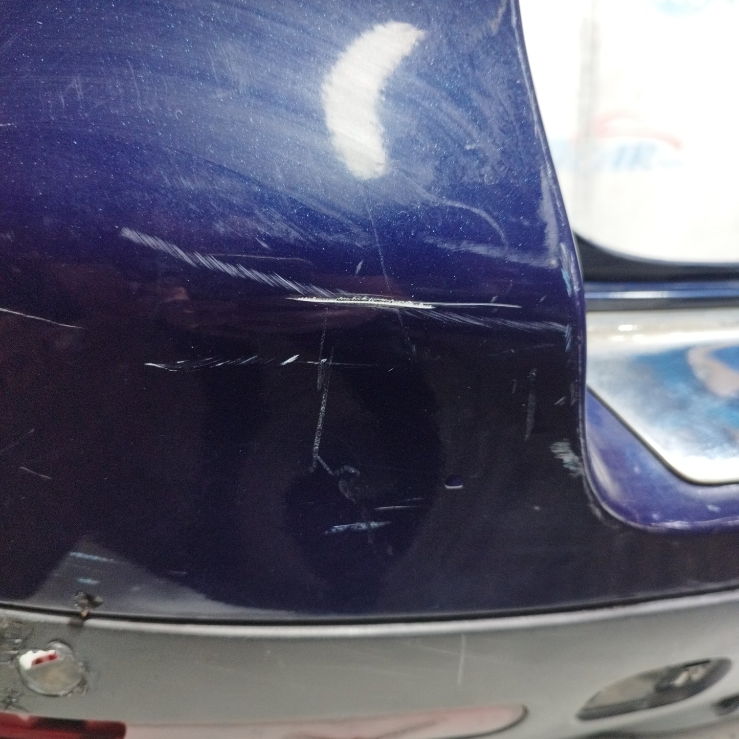 Dark Blue Rear Bumper Volkswagen Touareg 2005 ecoAC9733