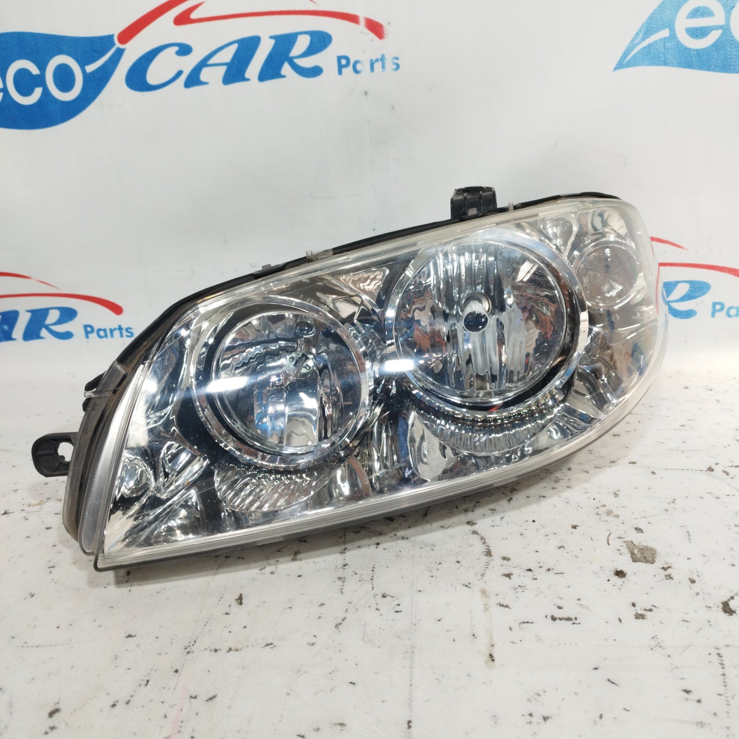 Fanale anteriore Sx Fiat Punto 2005 ecoAC8631