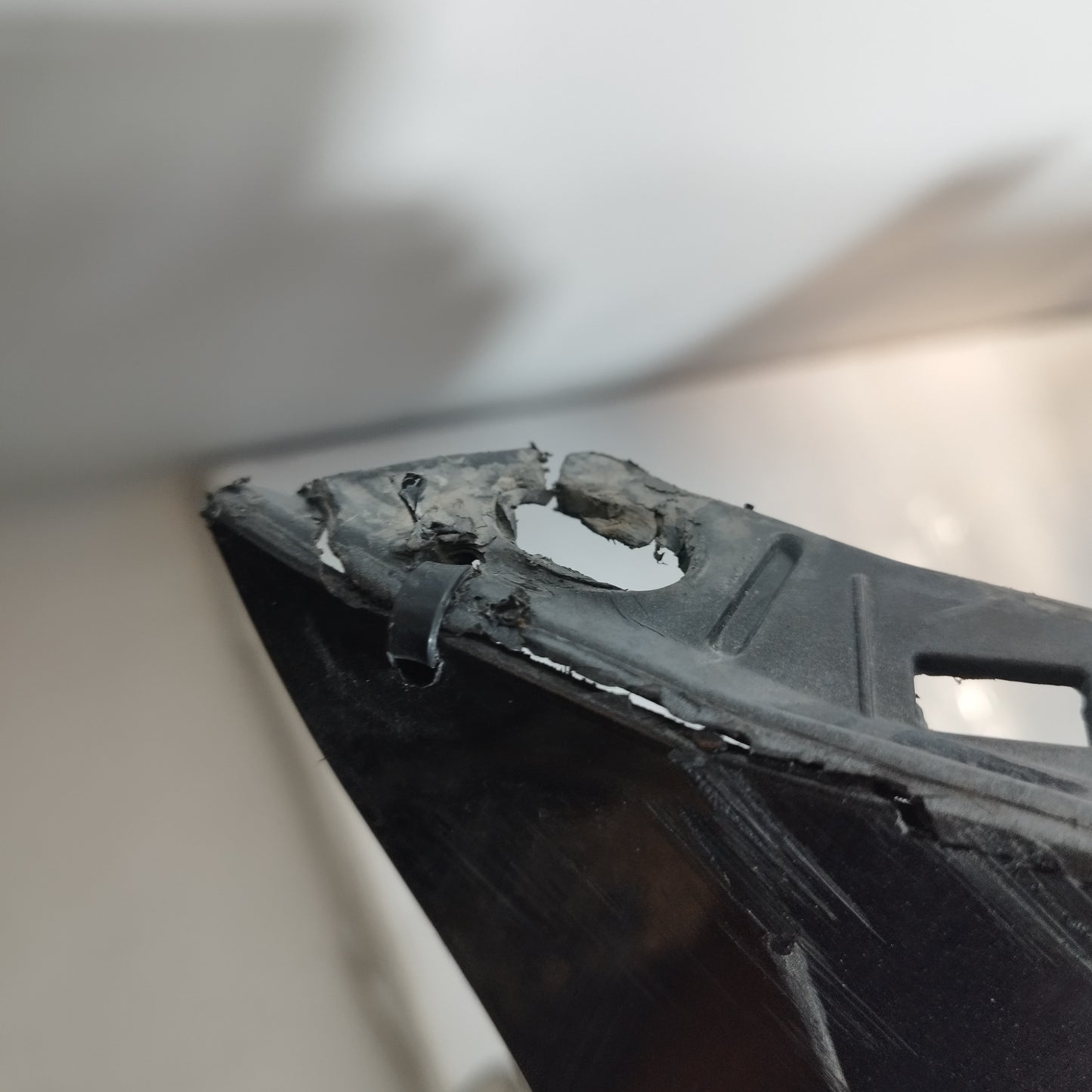 Paraurti anteriore grigio moda Fiat 500L 2013 ecoAC12685