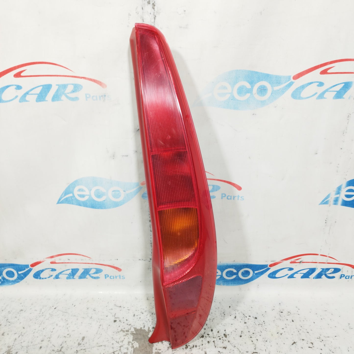 Rear light right Fiat Punto 2000 ecoAC9821