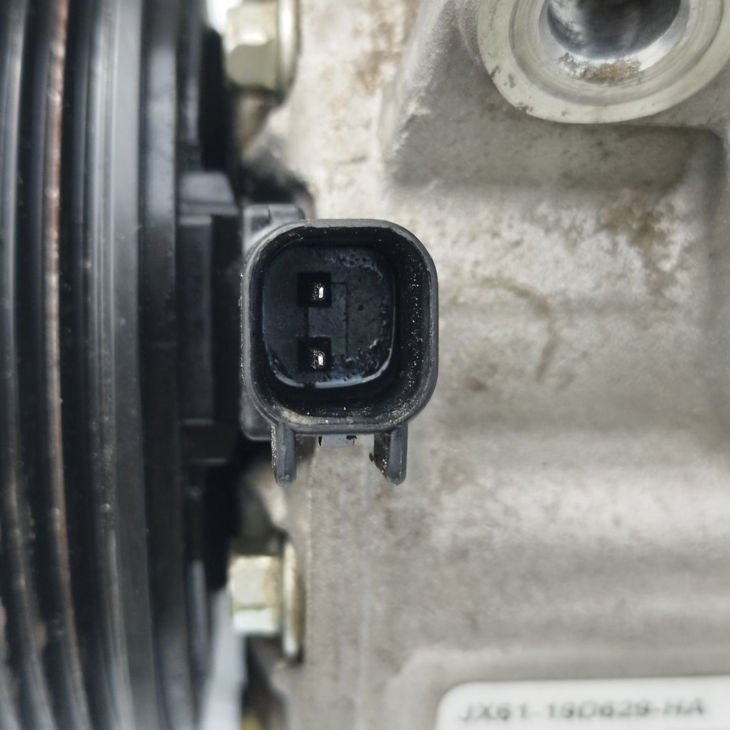 Compressore a / c Ford Focus 1.0 TB 2020 2 pin cod: JX61-19D629-HA ecoAC15701