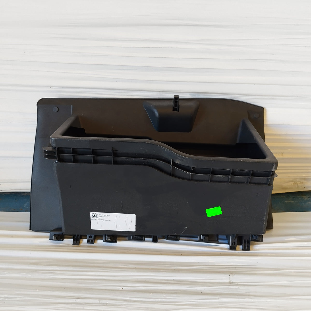 Cassetto porta oggetti Toyota Aygo X (AB70) 2022-2025 cod: 55550-0H030 ecoAC17532