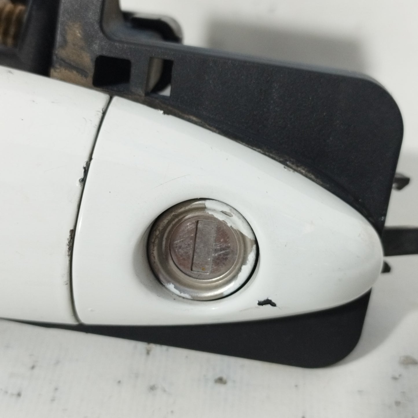 Front right external handle white Hyundai IX35 2011 ecoAC9965