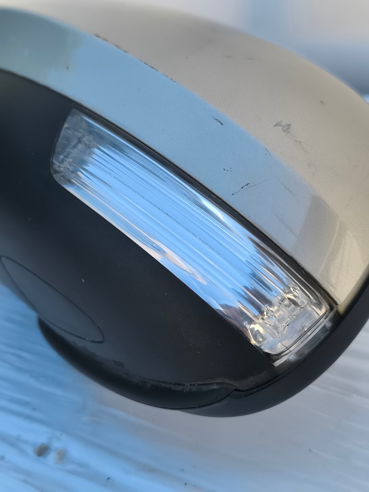 Specchietto sx Volkswagen Tiguan anno 2009 6 fili cod. 5N1857501AK ecoAG7492