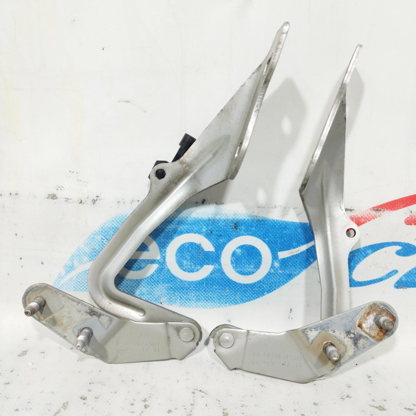 Ford Focus 2009 Hood Hinges Code: 4M51-16800-AA ecoAC10299