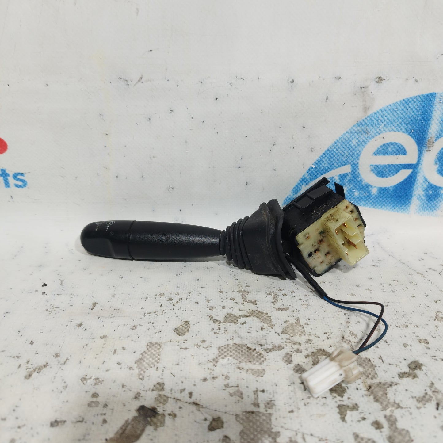 Windshield wiper lever Chevrolet Spark 2010 code: 96948586 ecoAC9652